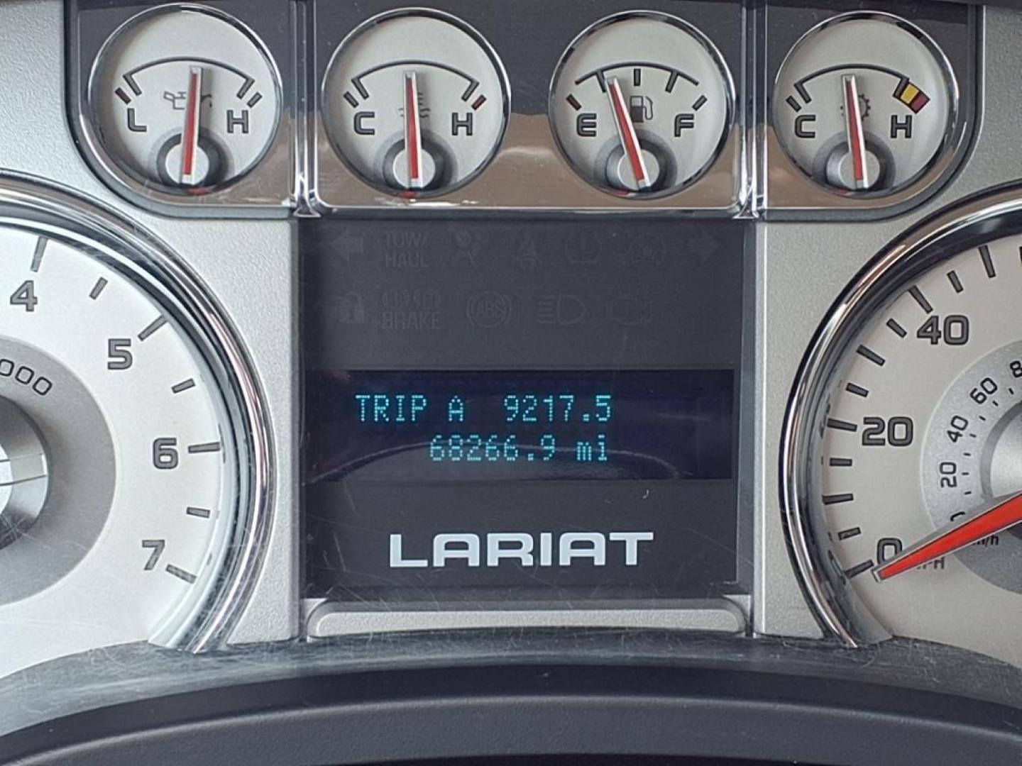 2010 Oxford White Ford F-150 Lariat (1FTFW1CV8AF) with an 5.4L Triton 5.4L Flex Fuel V8 320hp 390ft. lbs. Sequential-Port F.I. engine, 6-Speed Automatic transmission, located at 50 Eastern Blvd., Essex, MD, 21221, (410) 686-3444, 39.304367, -76.484947 - Photo#16
