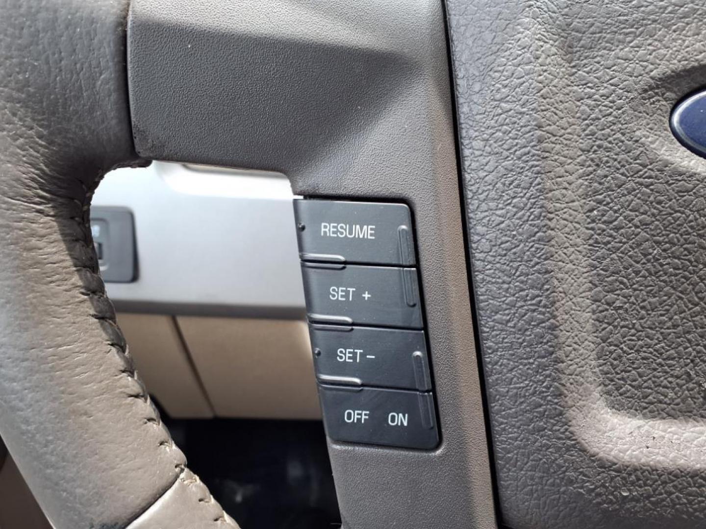 2010 Oxford White Ford F-150 Lariat (1FTFW1CV8AF) with an 5.4L Triton 5.4L Flex Fuel V8 320hp 390ft. lbs. Sequential-Port F.I. engine, 6-Speed Automatic transmission, located at 50 Eastern Blvd., Essex, MD, 21221, (410) 686-3444, 39.304367, -76.484947 - Photo#17