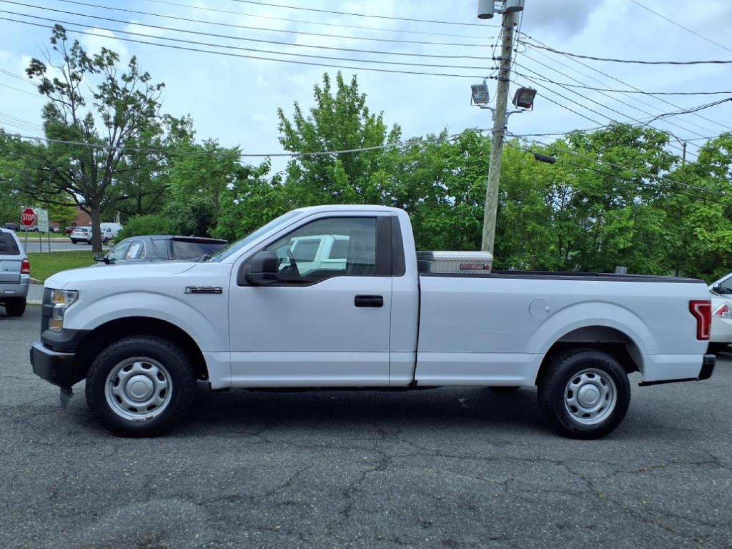 2015 Oxford White Ford F-150 XL (1FTMF1C88FK) with an 3.5L 3.5L Flex Fuel V6 282hp 253ft. lbs. Sequential-Port F.I. engine, 6-Speed Shiftable Automatic transmission, located at 50 Eastern Blvd., Essex, MD, 21221, (410) 686-3444, 39.304367, -76.484947 - Photo#1