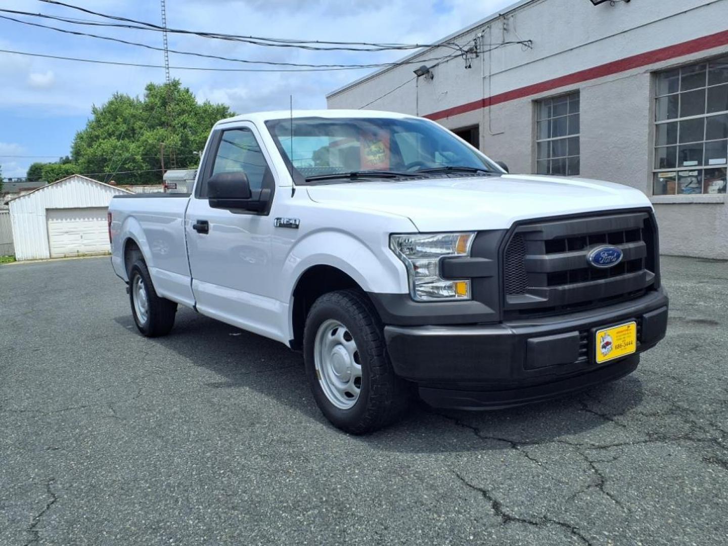 2015 Oxford White Ford F-150 XL (1FTMF1C88FK) with an 3.5L 3.5L Flex Fuel V6 282hp 253ft. lbs. Sequential-Port F.I. engine, 6-Speed Shiftable Automatic transmission, located at 50 Eastern Blvd., Essex, MD, 21221, (410) 686-3444, 39.304367, -76.484947 - Photo#7