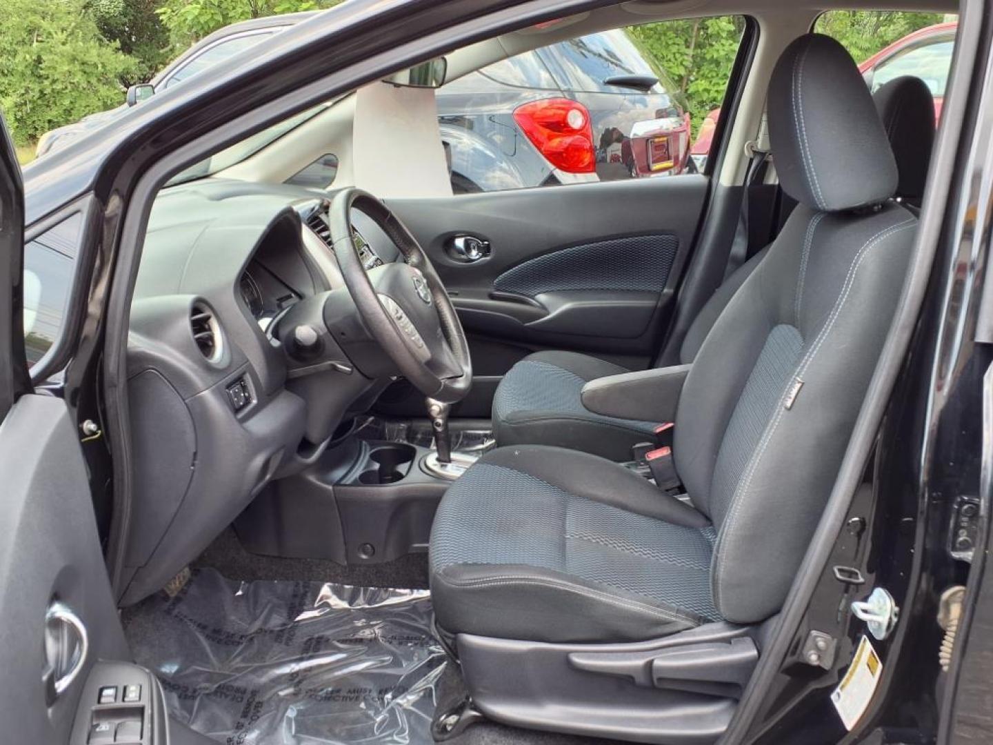 2016 Super Black Nissan Versa Note SV (3N1CE2CP7GL) with an 1.6L 1.6L I4 109hp 107ft. lbs. Sequential-Port F.I. engine, CVT transmission, located at 50 Eastern Blvd., Essex, MD, 21221, (410) 686-3444, 39.304367, -76.484947 - Photo#12