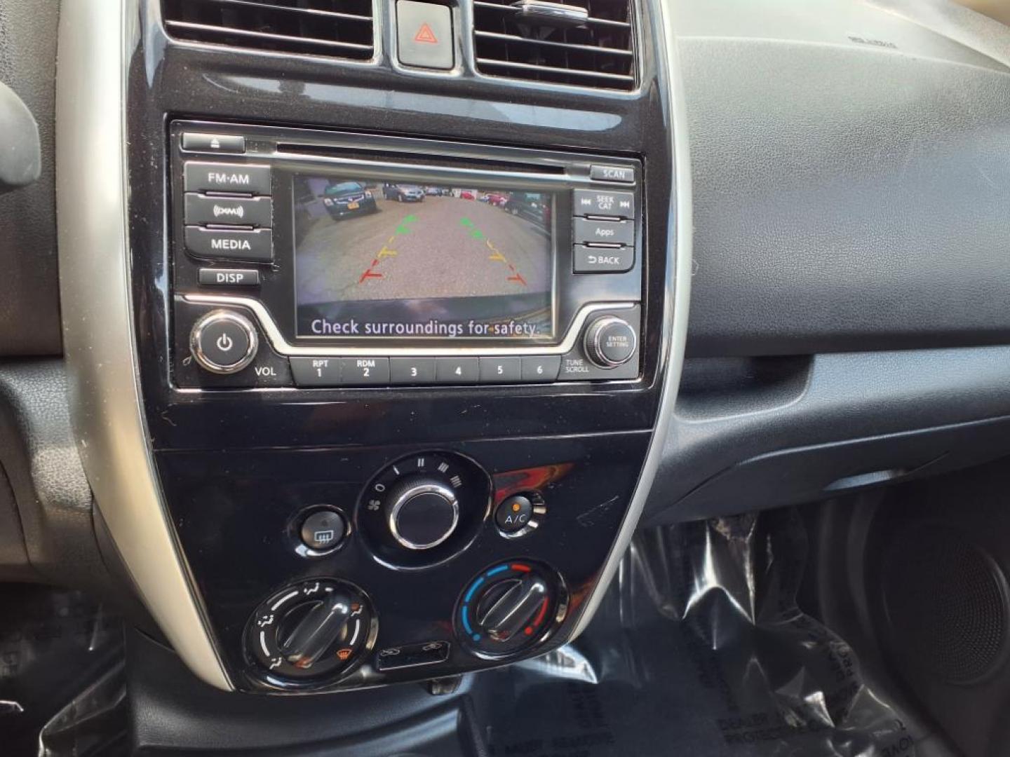 2016 Super Black Nissan Versa Note SV (3N1CE2CP7GL) with an 1.6L 1.6L I4 109hp 107ft. lbs. Sequential-Port F.I. engine, CVT transmission, located at 50 Eastern Blvd., Essex, MD, 21221, (410) 686-3444, 39.304367, -76.484947 - Photo#18