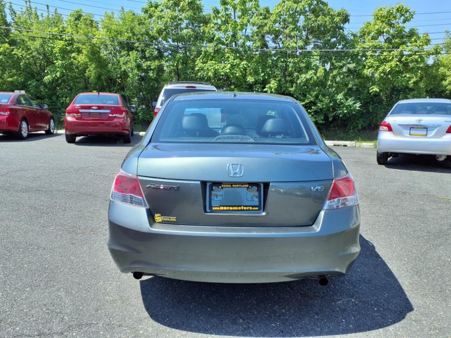 2009 Mystic Green Metallic Honda Accord EX-L V6 w/Navi (1HGCP368X9A) with an 3.5L 3.5L V6 271hp 254ft. lbs. Sequential-Port F.I. engine, 5-Speed Automatic transmission, located at 50 Eastern Blvd., Essex, MD, 21221, (410) 686-3444, 39.304367, -76.484947 - Photo#2