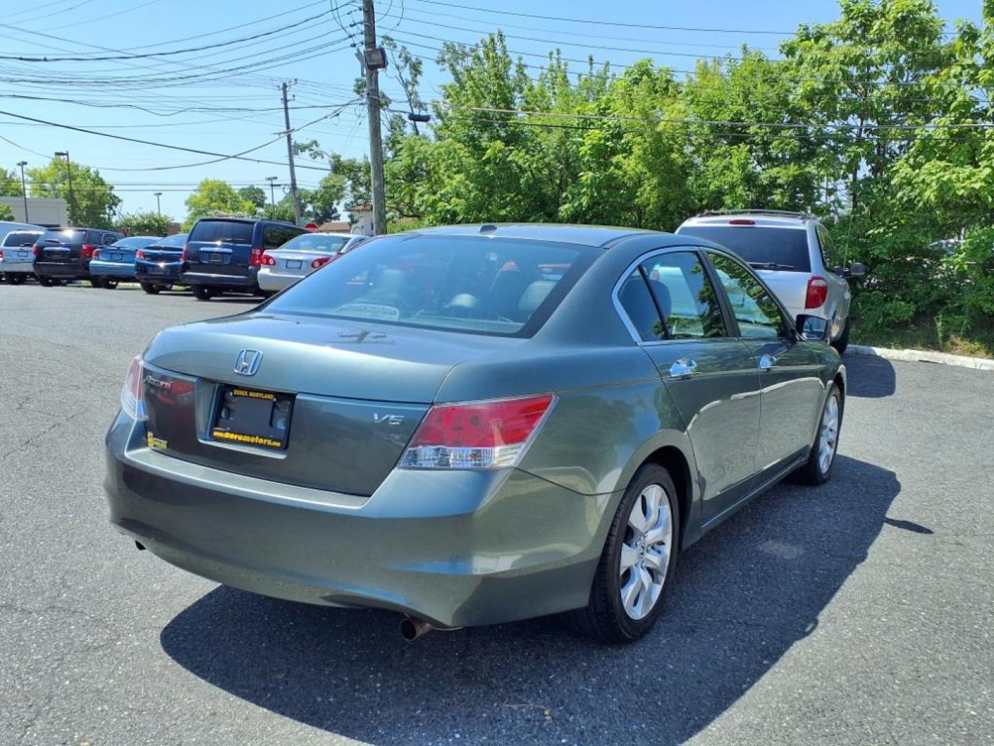 2009 Mystic Green Metallic Honda Accord EX-L V6 w/Navi (1HGCP368X9A) with an 3.5L 3.5L V6 271hp 254ft. lbs. Sequential-Port F.I. engine, 5-Speed Automatic transmission, located at 50 Eastern Blvd., Essex, MD, 21221, (410) 686-3444, 39.304367, -76.484947 - Photo#3