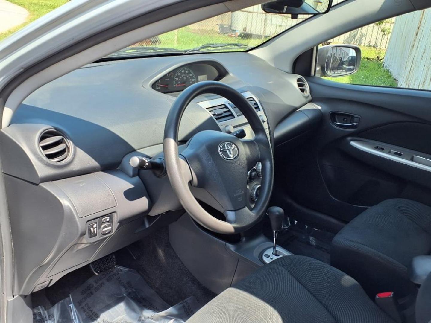 2009 Silver Streak Mica Toyota Yaris Base (JTDBT903591) with an 1.5L 1.5L I4 106hp 103ft. lbs. Sequential-Port F.I. engine, 4-Speed Automatic transmission, located at 50 Eastern Blvd., Essex, MD, 21221, (410) 686-3444, 39.304367, -76.484947 - Photo#10