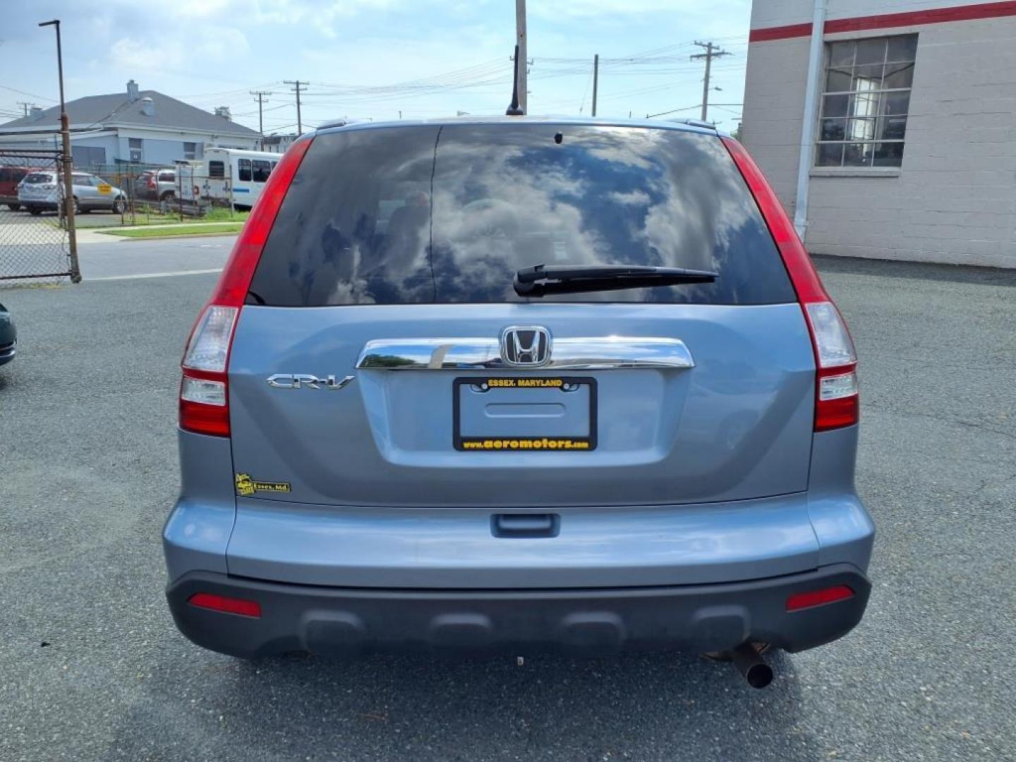 2008 Glacier Blue Metallic Honda CR-V EX (5J6RE48538L) with an 2.4L 2.4L I4 166hp 161ft. lbs. Sequential-Port F.I. engine, 5-Speed Automatic transmission, located at 50 Eastern Blvd., Essex, MD, 21221, (410) 686-3444, 39.304367, -76.484947 - Photo#3