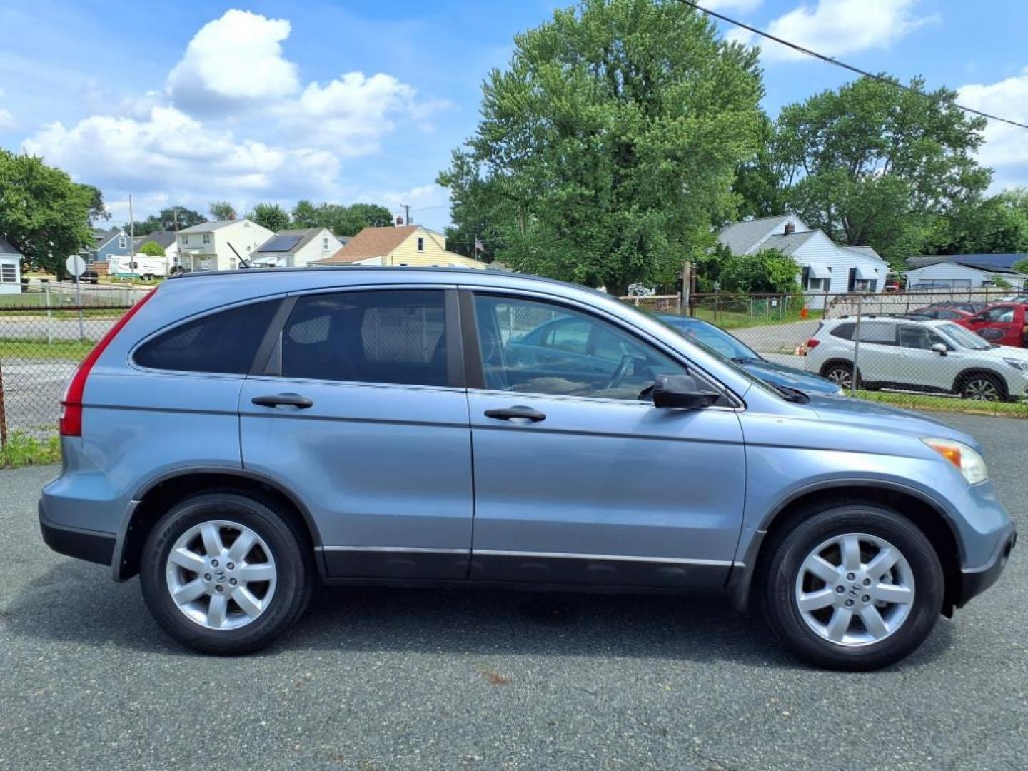 2008 Glacier Blue Metallic Honda CR-V EX (5J6RE48538L) with an 2.4L 2.4L I4 166hp 161ft. lbs. Sequential-Port F.I. engine, 5-Speed Automatic transmission, located at 50 Eastern Blvd., Essex, MD, 21221, (410) 686-3444, 39.304367, -76.484947 - Photo#6