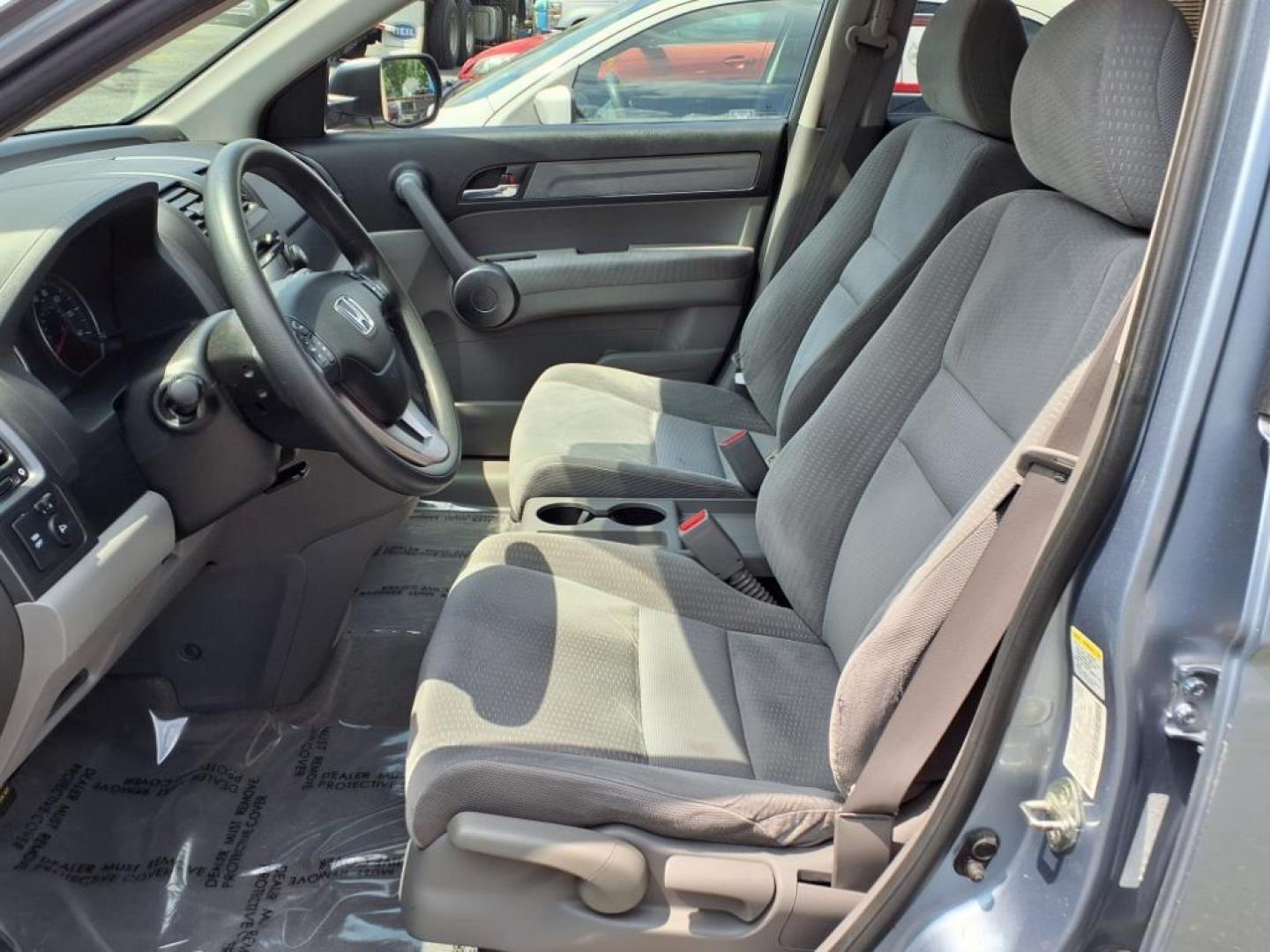 2008 Glacier Blue Metallic Honda CR-V EX (5J6RE48538L) with an 2.4L 2.4L I4 166hp 161ft. lbs. Sequential-Port F.I. engine, 5-Speed Automatic transmission, located at 50 Eastern Blvd., Essex, MD, 21221, (410) 686-3444, 39.304367, -76.484947 - Photo#11