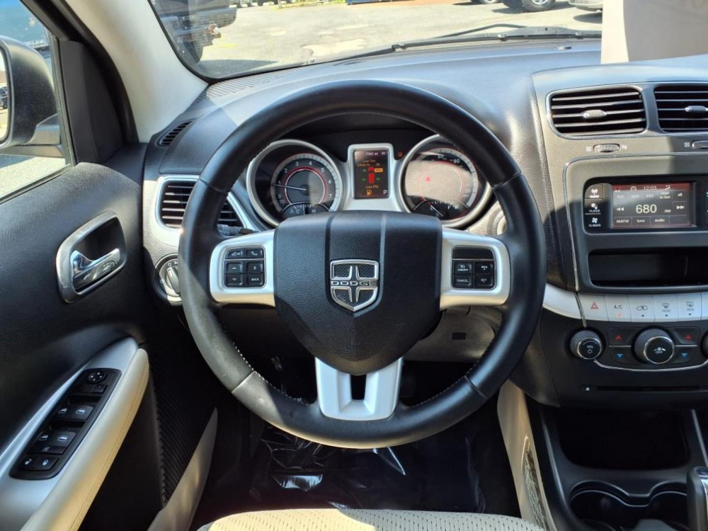 2013 Pearl White Tri-Coat Dodge Journey SE (3C4PDCAB1DT) with an 2.4L 2.4L I4 173hp 166ft. lbs. Sequential-Port F.I. engine, 4-Speed Shiftable Automatic transmission, located at 50 Eastern Blvd., Essex, MD, 21221, (410) 686-3444, 39.304367, -76.484947 - Photo#15