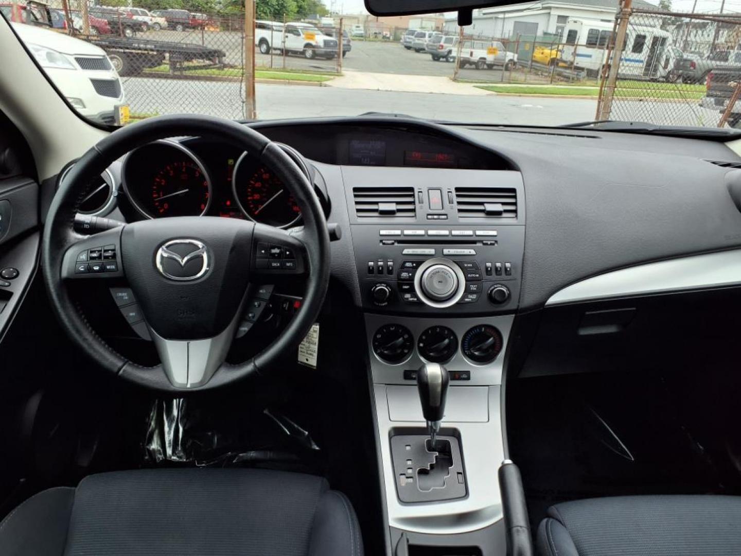 2011 Gray Mazda Mazda3 s Sport (JM1BL1U66B1) with an 2.5L 2.5L I4 165hp 167ft. lbs. PZEV Sequential-Port F.I. engine, 5-Speed Automatic with Sportshift Manual 5A transmission, located at 50 Eastern Blvd., Essex, MD, 21221, (410) 686-3444, 39.304367, -76.484947 - Photo#14