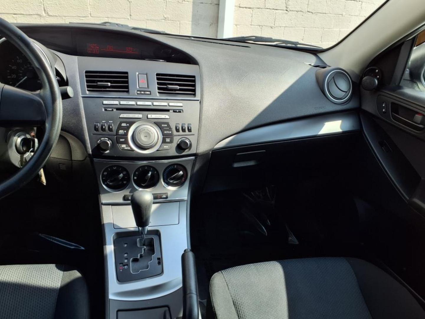 2011 Crystal White Pearl Mazda Mazda3 i Sport (JM1BL1UG2B1) with an 2.0L 2.0L I4 144hp 132ft. lbs. PZEV Sequential-Port F.I. engine, 5-Speed Automatic with Sportshift Manual 5A transmission, located at 50 Eastern Blvd., Essex, MD, 21221, (410) 686-3444, 39.304367, -76.484947 - Photo#15
