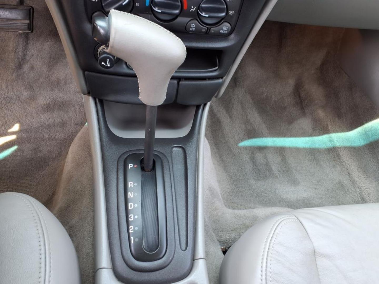 2003 Blue Chevrolet Malibu LS (1G1NE52J03M) with an 3.1L 6 Cylinder Fuel Injected engine, 4CYL transmission, located at 50 Eastern Blvd., Essex, MD, 21221, (410) 686-3444, 39.304367, -76.484947 - Photo#18