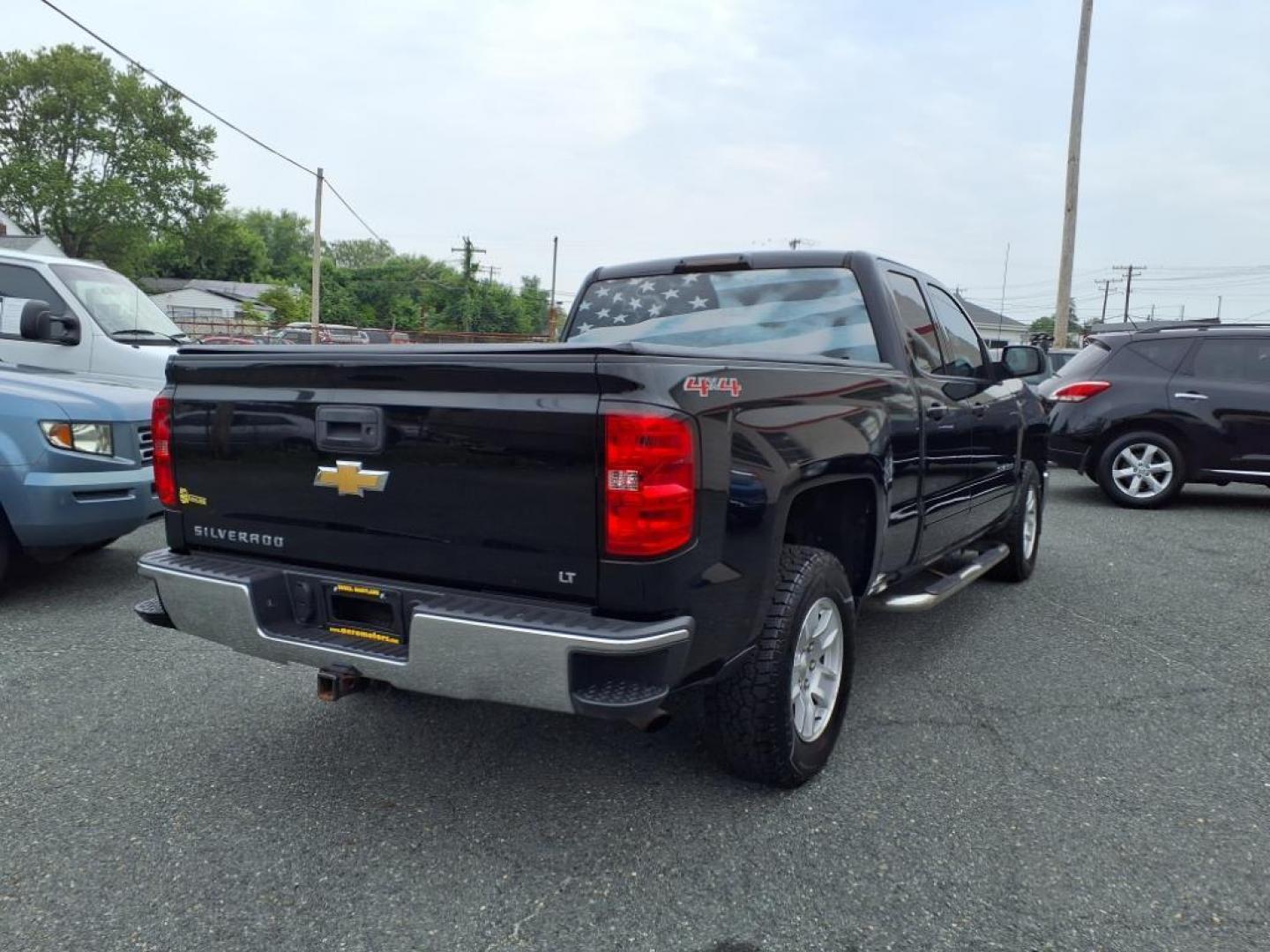 2015 Black Chevrolet Silverado 1500 LT (1GCVKREH6FZ) with an 4.3L EcoTec3 4.3L Flex Fuel V6 285hp 305ft. lbs. Fuel Injected engine, 6-Speed Shiftable Automatic w/Overdrive transmission, located at 50 Eastern Blvd., Essex, MD, 21221, (410) 686-3444, 39.304367, -76.484947 - Photo#5