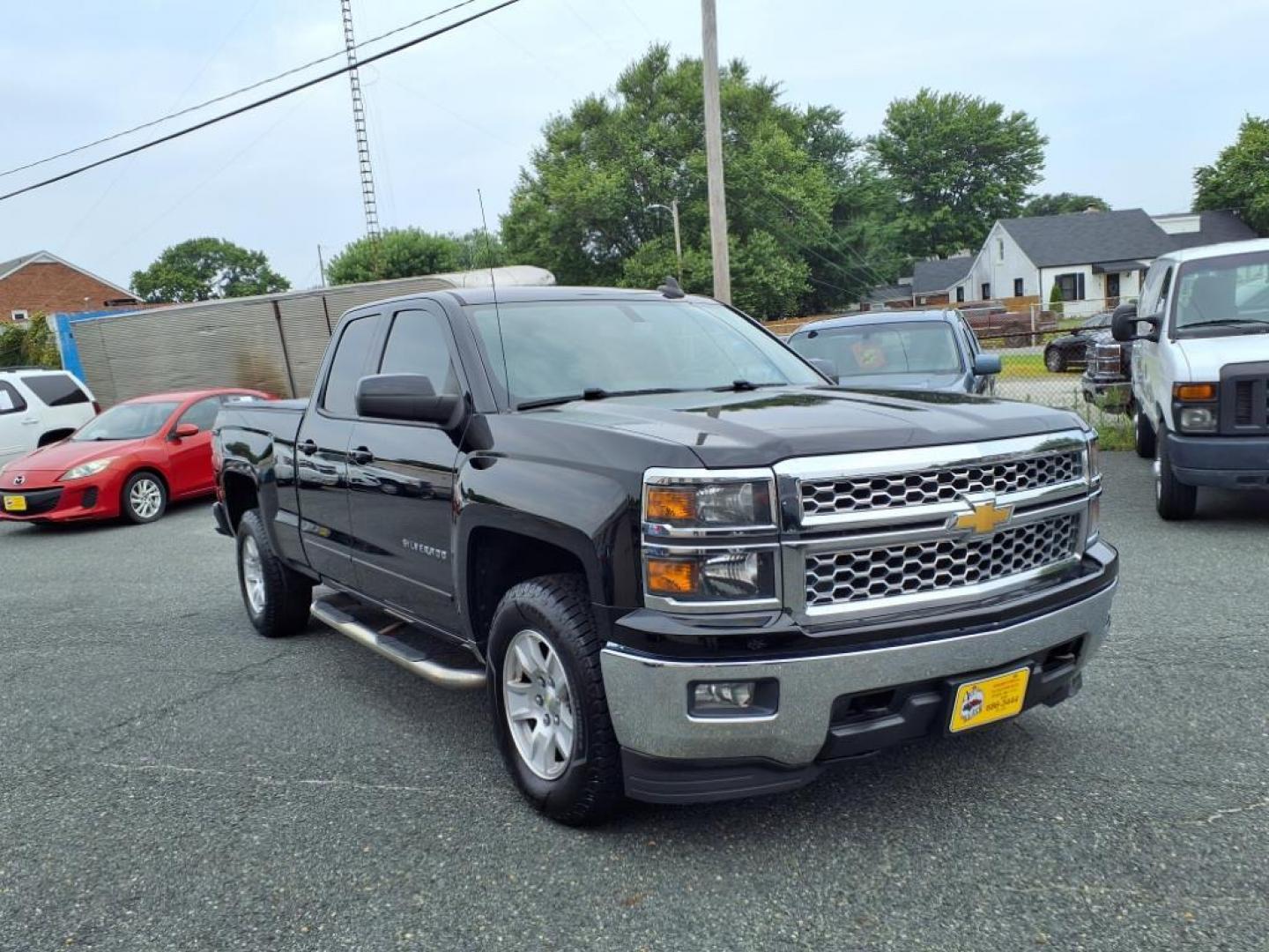 2015 Black Chevrolet Silverado 1500 LT (1GCVKREH6FZ) with an 4.3L EcoTec3 4.3L Flex Fuel V6 285hp 305ft. lbs. Fuel Injected engine, 6-Speed Shiftable Automatic w/Overdrive transmission, located at 50 Eastern Blvd., Essex, MD, 21221, (410) 686-3444, 39.304367, -76.484947 - Photo#7