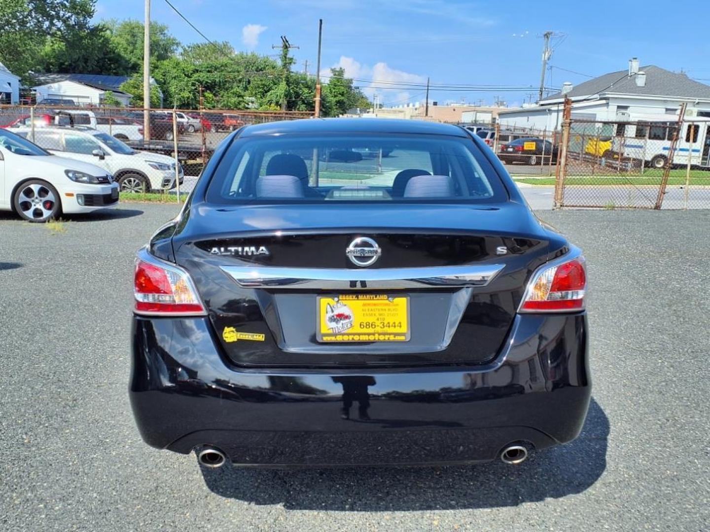 2015 Super Black Nissan Altima 2.5 S (1N4AL3AP0FC) with an 2.5L 2.5L I4 182hp 180ft. lbs. Sequential-Port F.I. engine, CVT transmission, located at 50 Eastern Blvd., Essex, MD, 21221, (410) 686-3444, 39.304367, -76.484947 - Photo#3
