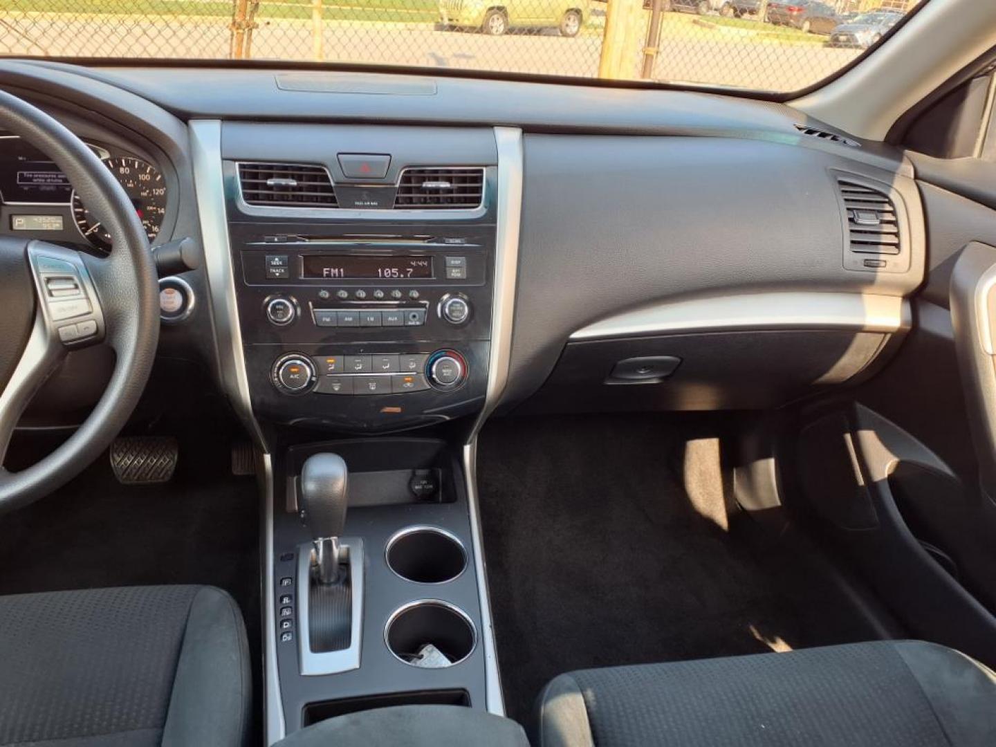 2015 Super Black Nissan Altima 2.5 S (1N4AL3AP0FC) with an 2.5L 2.5L I4 182hp 180ft. lbs. Sequential-Port F.I. engine, CVT transmission, located at 50 Eastern Blvd., Essex, MD, 21221, (410) 686-3444, 39.304367, -76.484947 - Photo#15