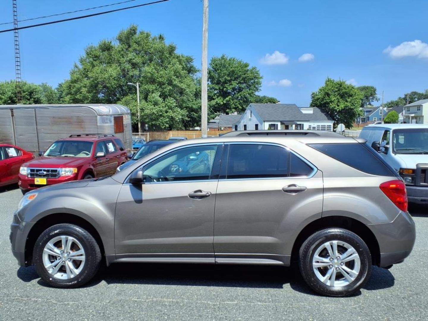 2011 Mocha Steel Metallic Chevrolet Equinox LT (2CNALDECXB6) with an 2.4L 4 Cylinder Fuel Injected engine, Automatic transmission, located at 50 Eastern Blvd., Essex, MD, 21221, (410) 686-3444, 39.304367, -76.484947 - Photo#1
