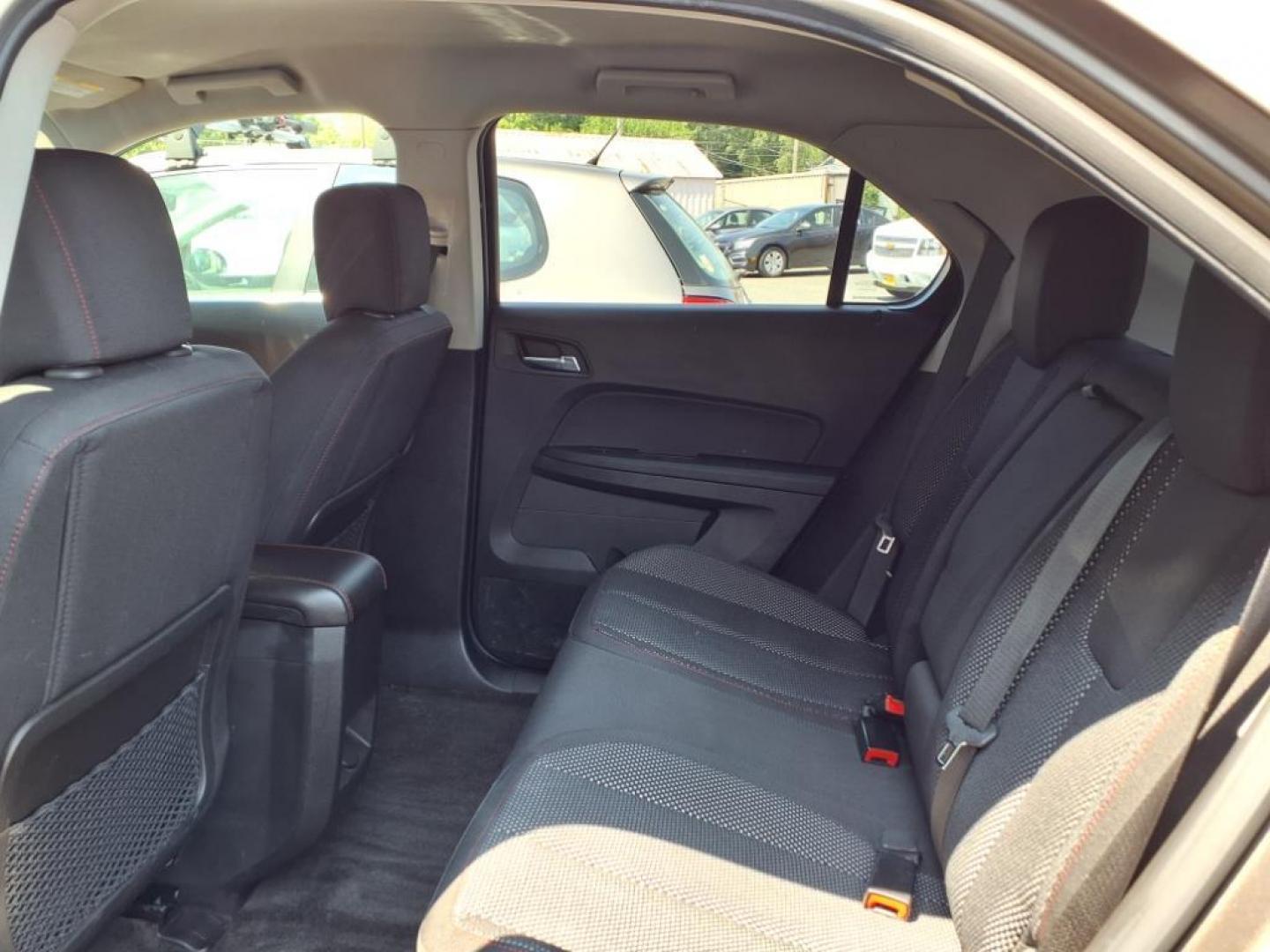 2011 Mocha Steel Metallic Chevrolet Equinox LT (2CNALDECXB6) with an 2.4L 4 Cylinder Fuel Injected engine, Automatic transmission, located at 50 Eastern Blvd., Essex, MD, 21221, (410) 686-3444, 39.304367, -76.484947 - Photo#13