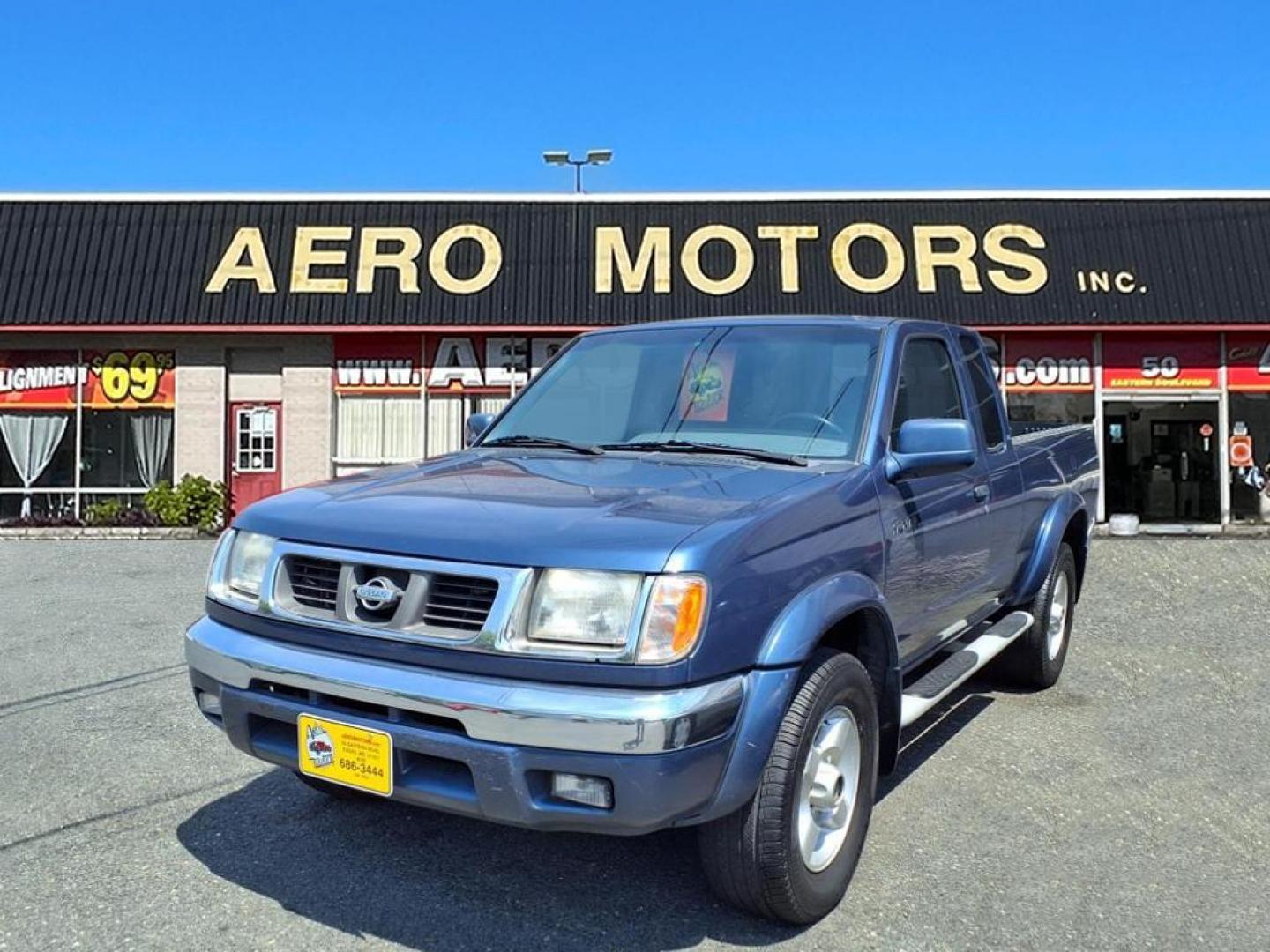 2000 Denim Blue Nissan Frontier SE (1N6ED26Y1YC) with an 3.3L 3L NA V6 single overhead cam (SOHC) 12V Fuel Injected engine, Automatic transmission, located at 50 Eastern Blvd., Essex, MD, 21221, (410) 686-3444, 39.304367, -76.484947 - Photo#0