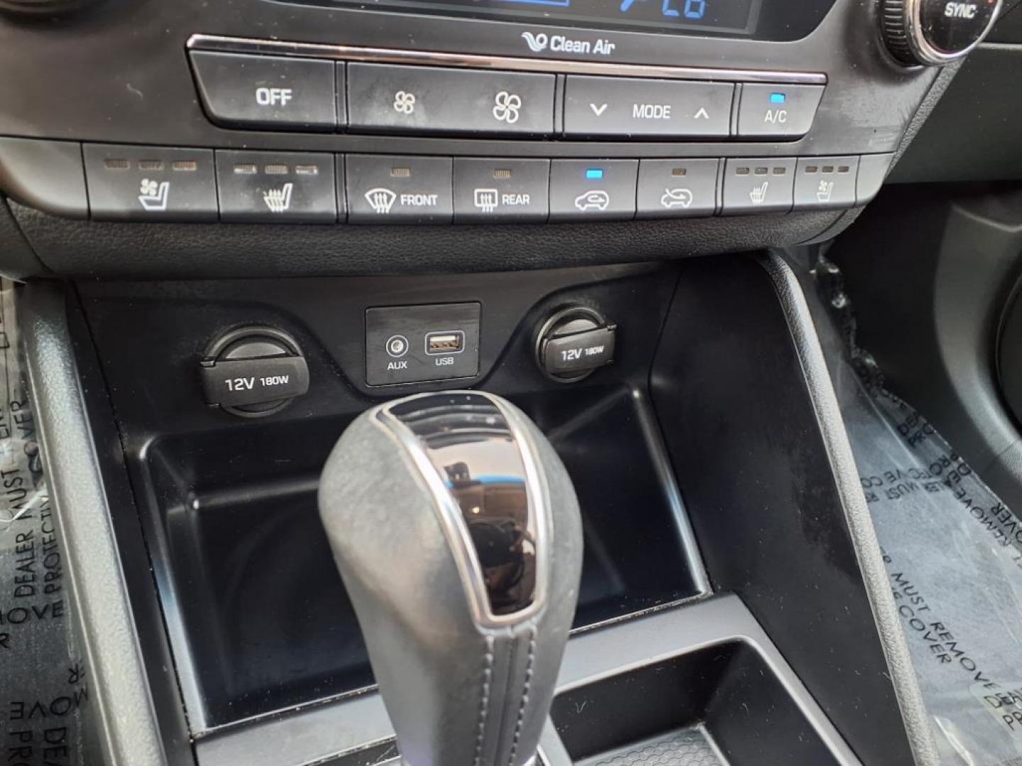 2016 Coliseum Gray Hyundai TUCSON Limited (KM8J33A22GU) with an 1.6L 4 Cylinder Turbocharged engine, AT AWD transmission, located at 50 Eastern Blvd., Essex, MD, 21221, (410) 686-3444, 39.304367, -76.484947 - Photo#20
