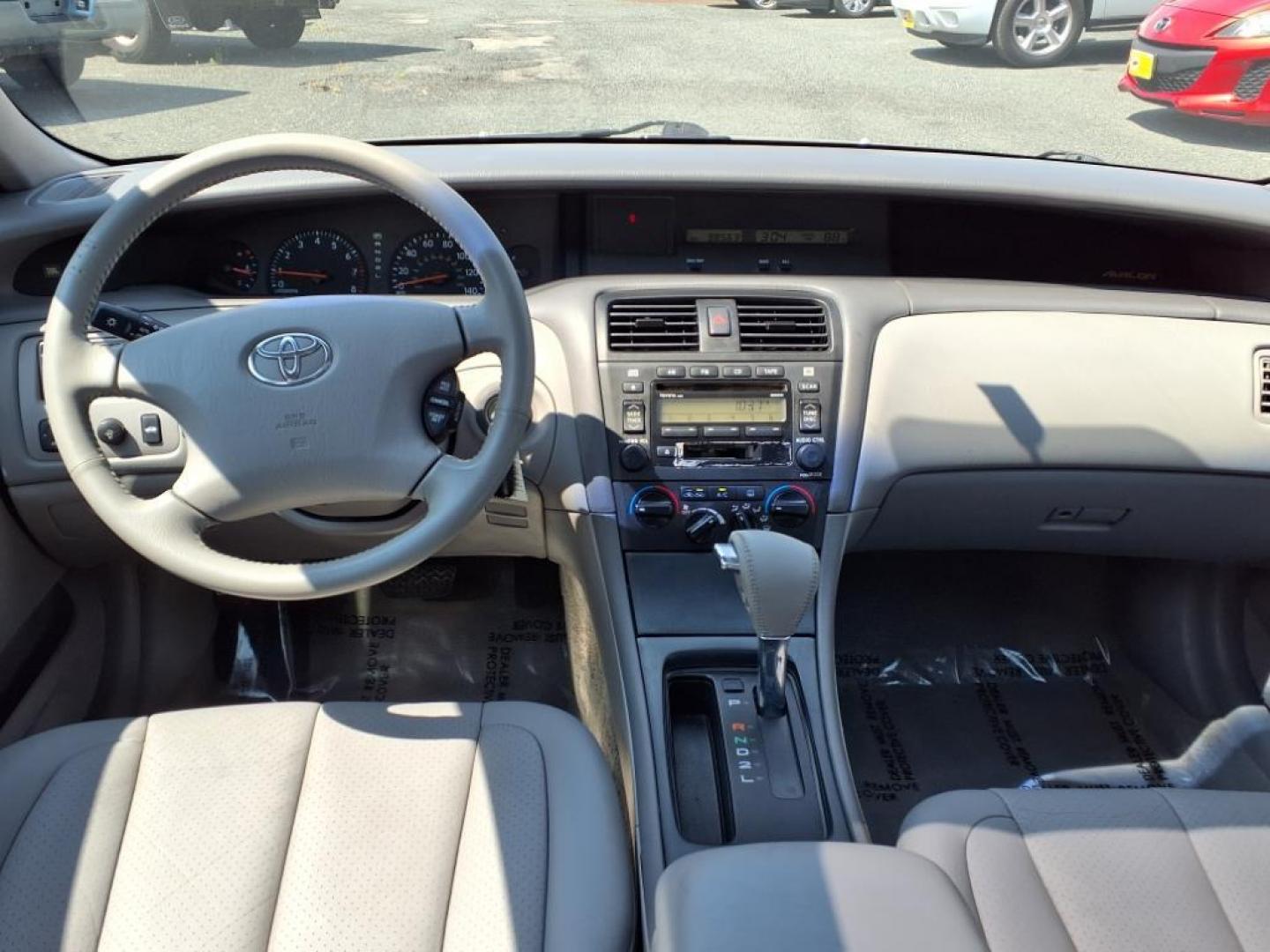 2003 Silver Spruce Metallic Toyota Avalon XL (4T1BF28B13U) with an 3.0L 3.0L V6 210hp 220ft. lbs. Fuel Injected engine, 4-Speed Automatic transmission, located at 50 Eastern Blvd., Essex, MD, 21221, (410) 686-3444, 39.304367, -76.484947 - Photo#13