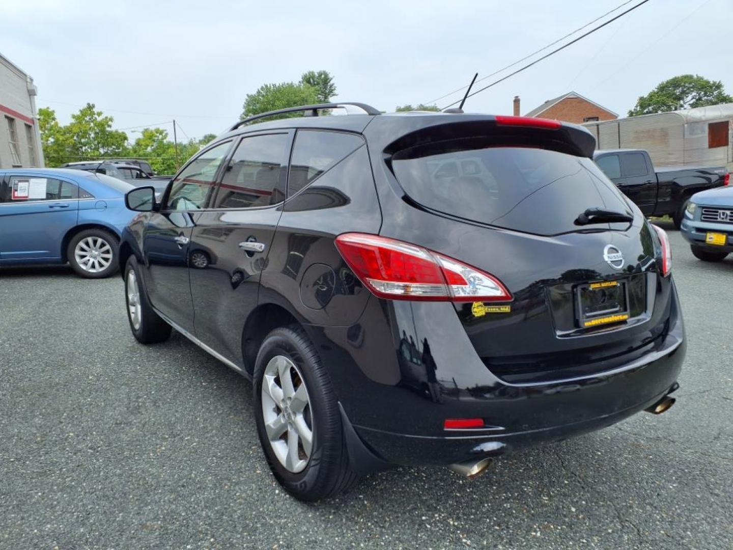 2009 Super Black Nissan Murano SL (JN8AZ18W29W) with an 3.5L 3.5L V6 265hp 248ft. lbs. Fuel Injected engine, CVT transmission, located at 50 Eastern Blvd., Essex, MD, 21221, (410) 686-3444, 39.304367, -76.484947 - Photo#2