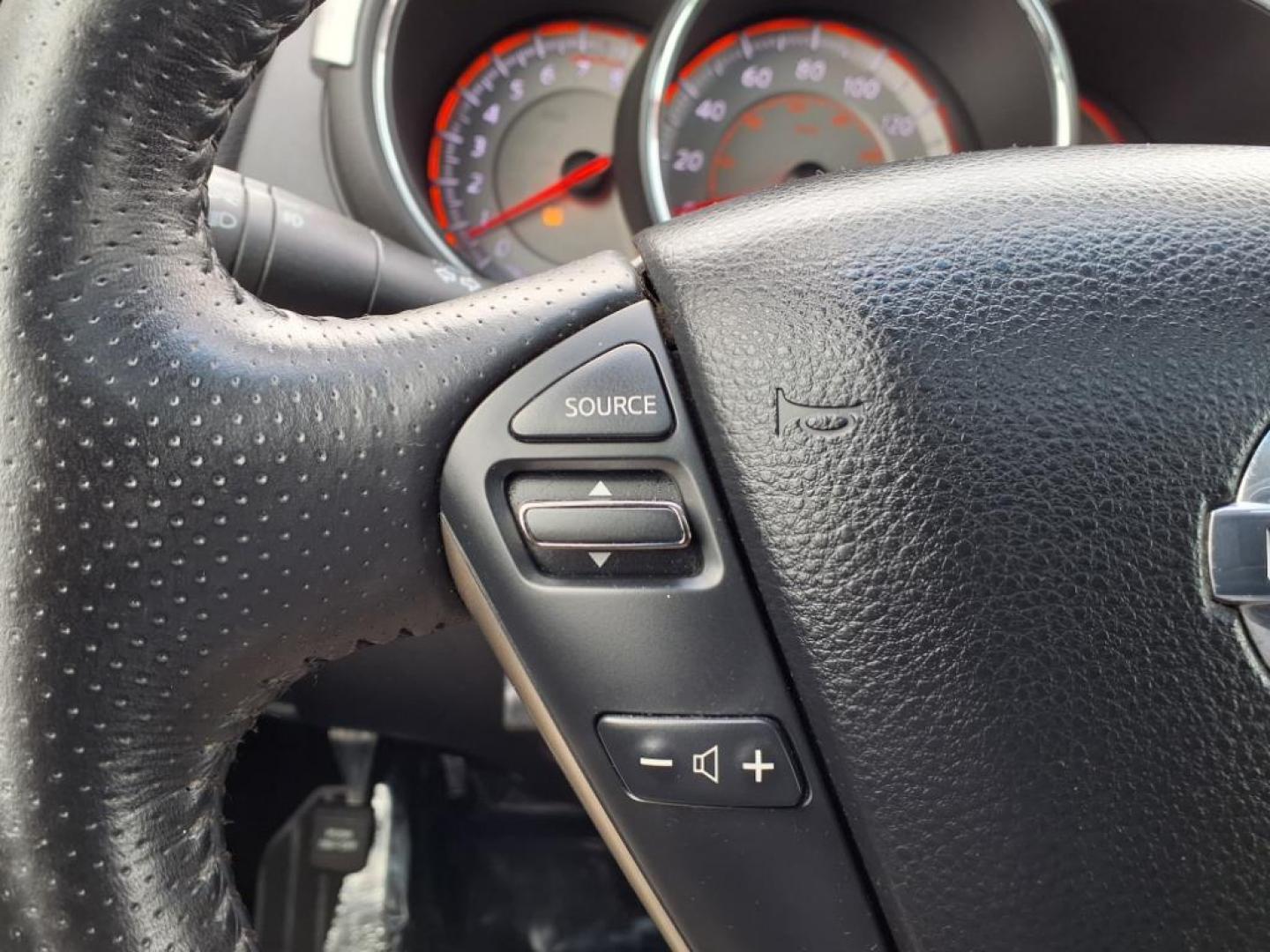 2009 Super Black Nissan Murano SL (JN8AZ18W29W) with an 3.5L 3.5L V6 265hp 248ft. lbs. Fuel Injected engine, CVT transmission, located at 50 Eastern Blvd., Essex, MD, 21221, (410) 686-3444, 39.304367, -76.484947 - Photo#22