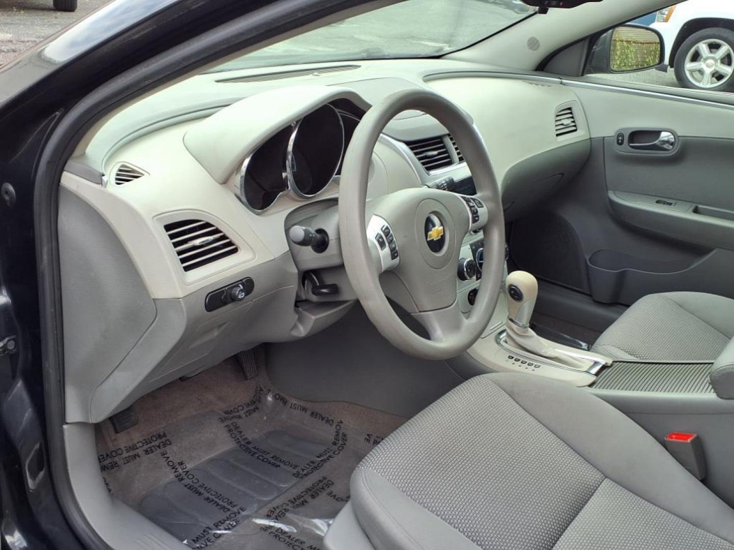 2011 Black Granite Metallic Chevrolet Malibu LT (1G1ZC5E1XBF) with an 2.4L 4 Cylinder Sequential-Port F.I. engine, V6 transmission, located at 50 Eastern Blvd., Essex, MD, 21221, (410) 686-3444, 39.304367, -76.484947 - Photo#10