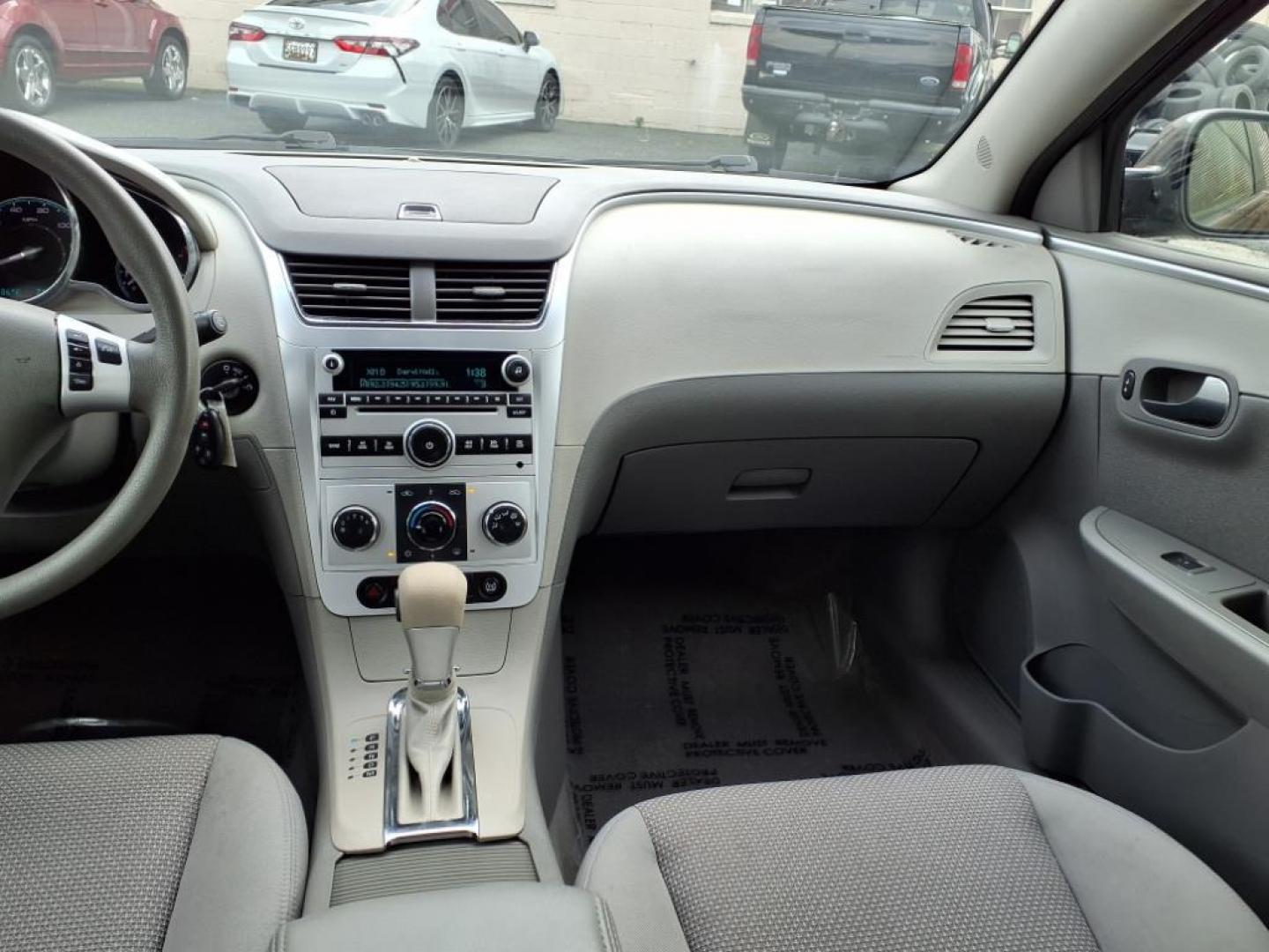 2011 Black Granite Metallic Chevrolet Malibu LT (1G1ZC5E1XBF) with an 2.4L 4 Cylinder Sequential-Port F.I. engine, V6 transmission, located at 50 Eastern Blvd., Essex, MD, 21221, (410) 686-3444, 39.304367, -76.484947 - Photo#15