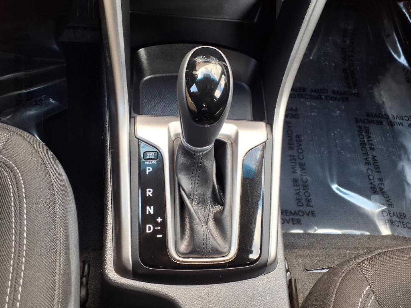 2013 Silver Hyundai ELANTRA GT Base (KMHD35LE7DU) with an 1.8L 4 Cylinder Sequential Fuel Injection engine, 4CYL transmission, located at 50 Eastern Blvd., Essex, MD, 21221, (410) 686-3444, 39.304367, -76.484947 - Photo#17