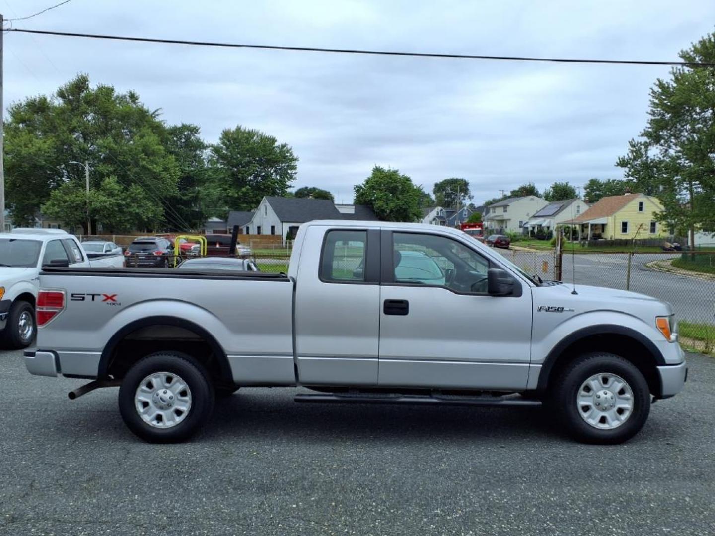 2013 Ingot Silver Metallic Ford F-150 STX (1FTEX1EM8DK) with an 3.7L 6 Cylinder Sequential-Port F.I. engine, AT 4X4 transmission, located at 50 Eastern Blvd., Essex, MD, 21221, (410) 686-3444, 39.304367, -76.484947 - Photo#6