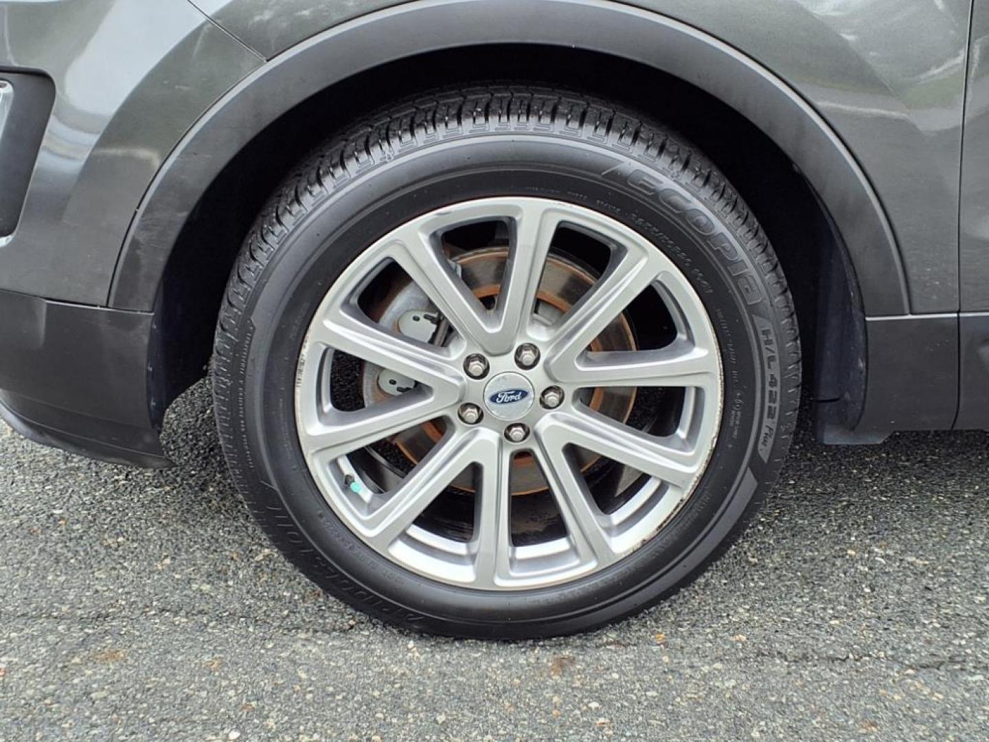 2016 Gray Ford Explorer Limited (1FM5K8F83GG) with an 3.5L 6 Cylinder Sequential-Port F.I. engine, V6 4X4 transmission, located at 50 Eastern Blvd., Essex, MD, 21221, (410) 686-3444, 39.304367, -76.484947 - Photo#9