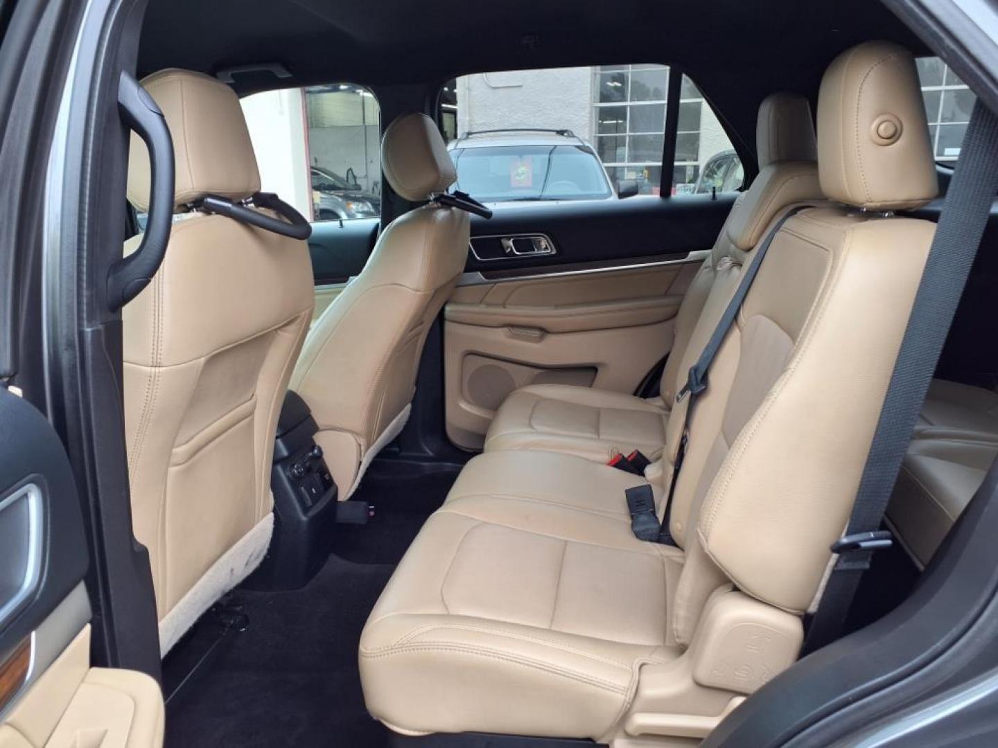 2016 Gray Ford Explorer Limited (1FM5K8F83GG) with an 3.5L 6 Cylinder Sequential-Port F.I. engine, V6 4X4 transmission, located at 50 Eastern Blvd., Essex, MD, 21221, (410) 686-3444, 39.304367, -76.484947 - Photo#13