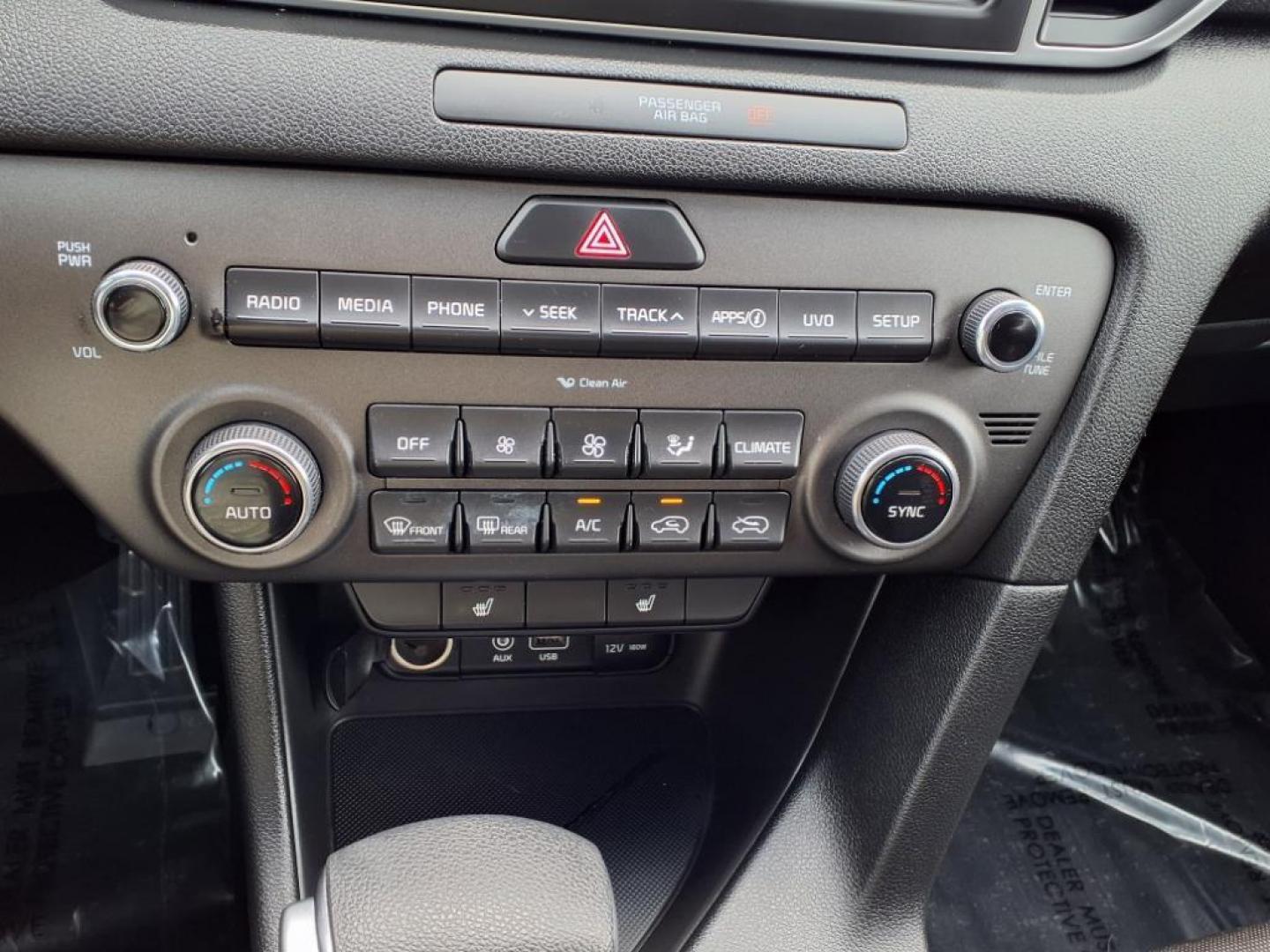 2019 Pacific Blue Kia Sportage LX (KNDPMCAC7K7) with an 2.4L 4 Cylinder Fuel Injected engine, 4CYL AWD transmission, located at 50 Eastern Blvd., Essex, MD, 21221, (410) 686-3444, 39.304367, -76.484947 - Photo#19