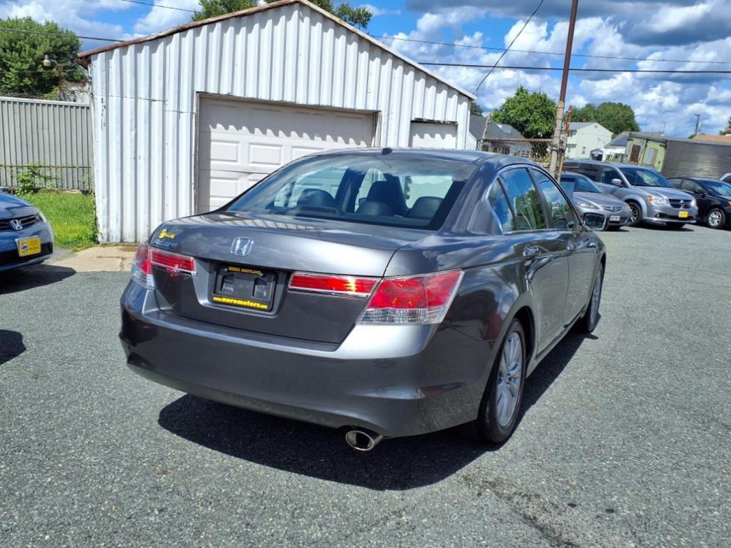2012 Polished Metal Metallic Honda Accord EX-L (1HGCP2F89CA) with an 2.4L 2.4L I4 190hp 162ft. lbs. Sequential-Port F.I. engine, 5-Speed Automatic transmission, located at 50 Eastern Blvd., Essex, MD, 21221, (410) 686-3444, 39.304367, -76.484947 - Photo#4