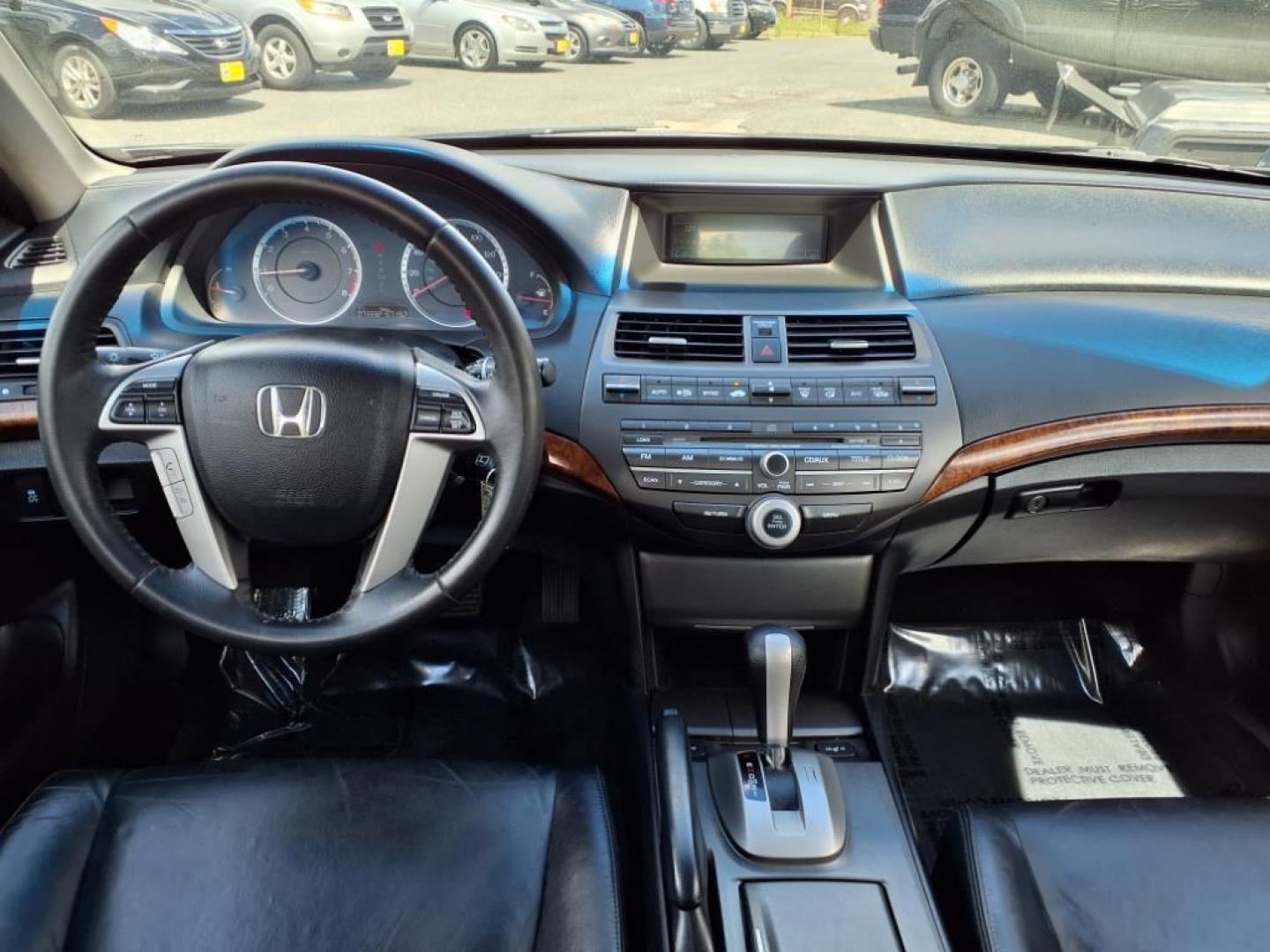 2012 Polished Metal Metallic Honda Accord EX-L (1HGCP2F89CA) with an 2.4L 2.4L I4 190hp 162ft. lbs. Sequential-Port F.I. engine, 5-Speed Automatic transmission, located at 50 Eastern Blvd., Essex, MD, 21221, (410) 686-3444, 39.304367, -76.484947 - Photo#14