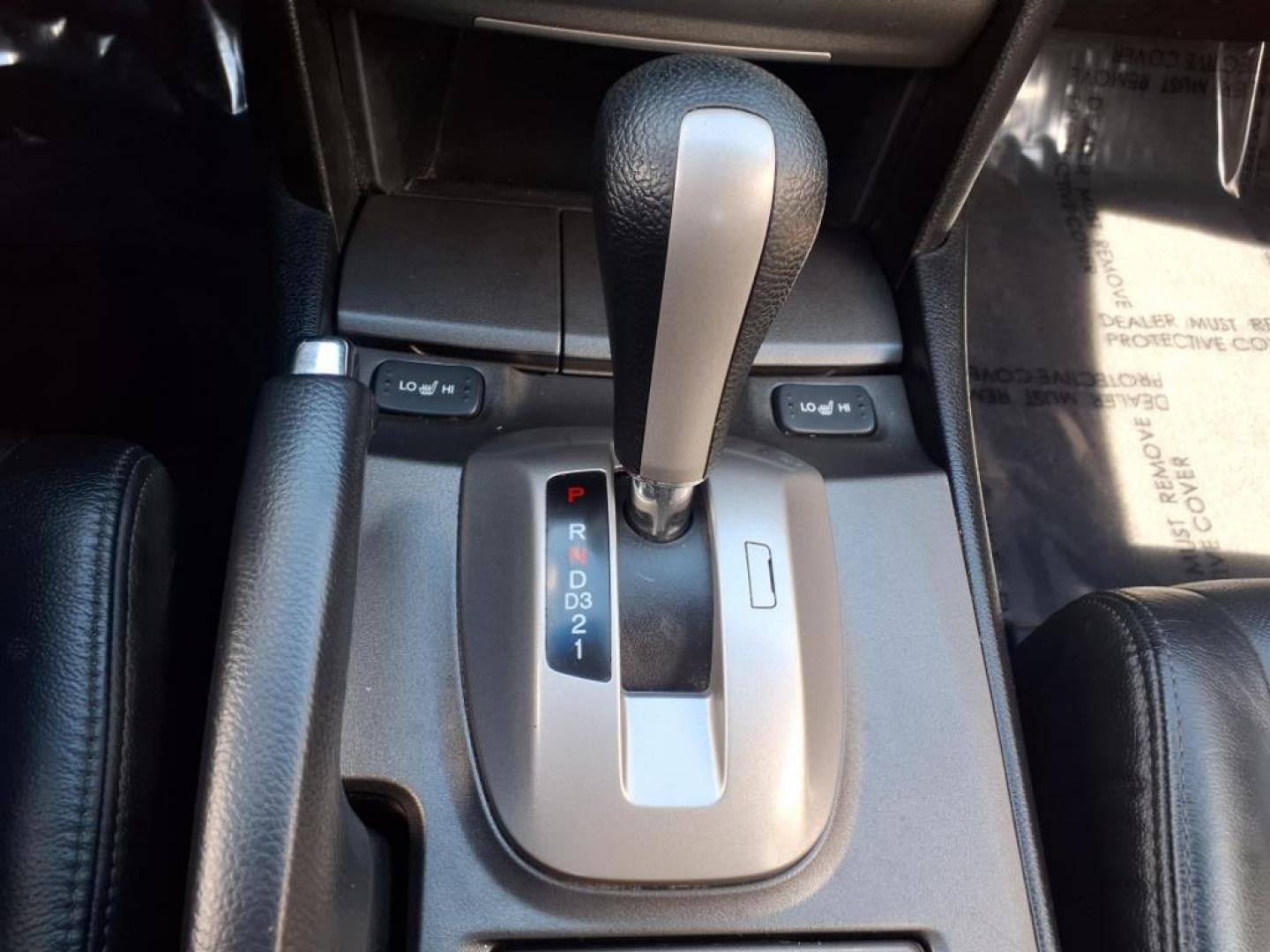 2012 Polished Metal Metallic Honda Accord EX-L (1HGCP2F89CA) with an 2.4L 2.4L I4 190hp 162ft. lbs. Sequential-Port F.I. engine, 5-Speed Automatic transmission, located at 50 Eastern Blvd., Essex, MD, 21221, (410) 686-3444, 39.304367, -76.484947 - Photo#18