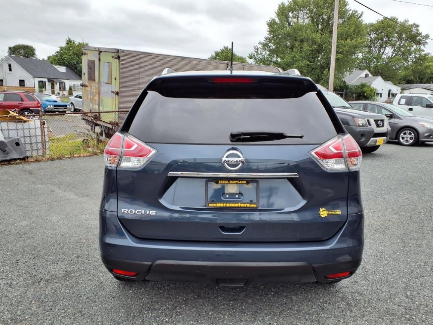 2016 Arctic Blue Metallic Nissan Rogue S (JN8AT2MT3GW) with an 2.5L 2.5L I4 170hp 175ft. lbs. Sequential-Port F.I. engine, CVT transmission, located at 50 Eastern Blvd., Essex, MD, 21221, (410) 686-3444, 39.304367, -76.484947 - Photo#3