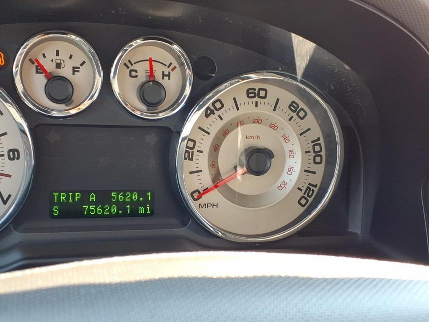 2009 Brilliant Silver Clearcoat Metallic Ford Edge SEL (2FMDK48C89B) with an 3.5L 6 Cylinder Sequential-Port F.I. engine, 4CYL transmission, located at 50 Eastern Blvd., Essex, MD, 21221, (410) 686-3444, 39.304367, -76.484947 - Photo#20