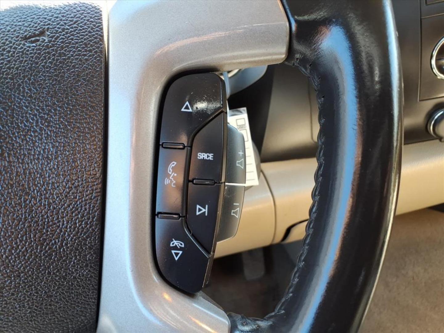 2013 Blue Chevrolet Silverado 1500 LT (1GCRKSE74DZ) with an 5.3L 8 Cylinder Sequential-Port F.I. engine, AT 4X4 transmission, located at 50 Eastern Blvd., Essex, MD, 21221, (410) 686-3444, 39.304367, -76.484947 - Photo#16