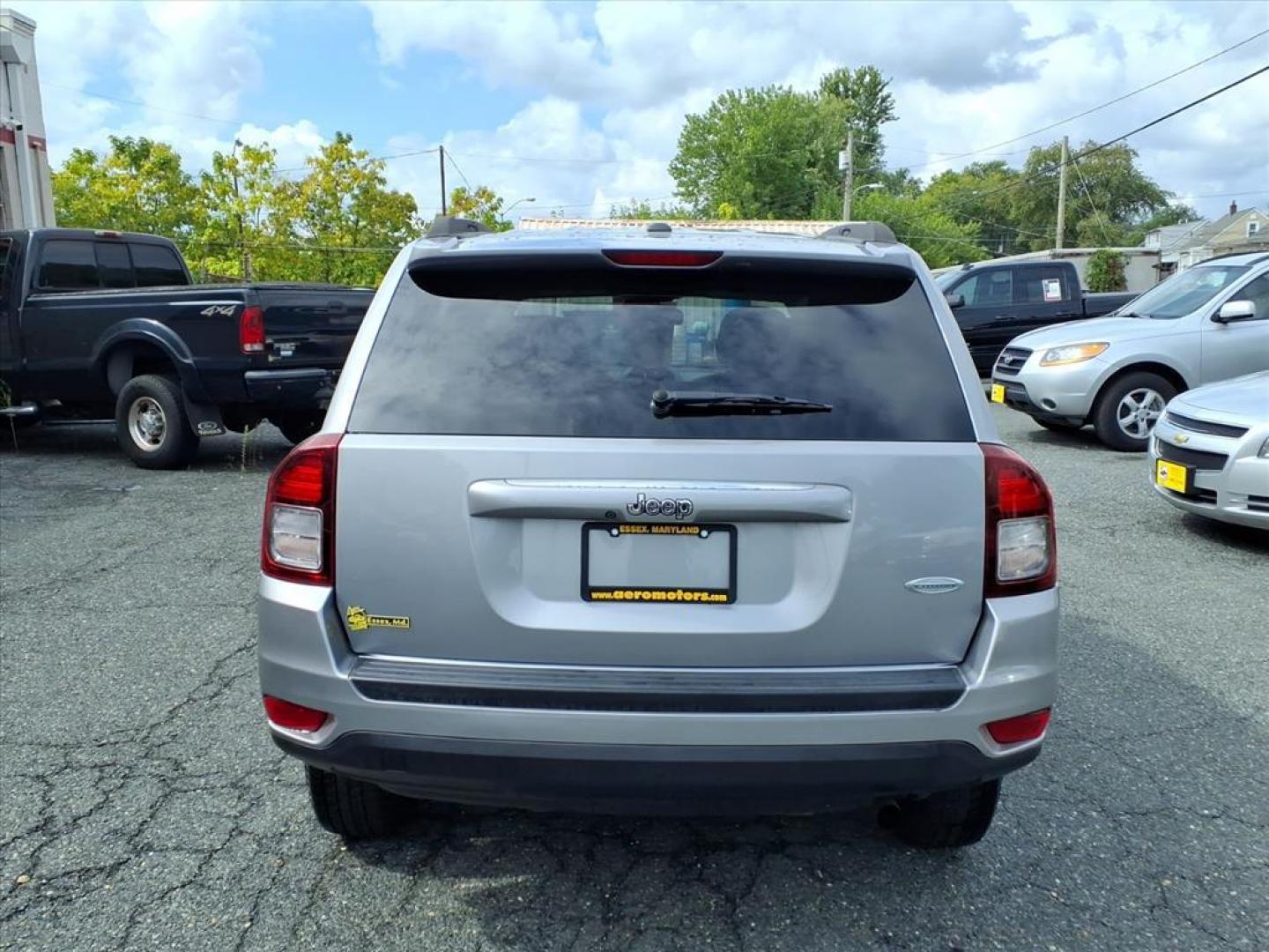 2017 Billet Silver Metallic Clear Coat Jeep Compass Latitude (1C4NJCEA8HD) with an 2.0L 4 Cylinder Sequential-Port F.I. engine, Automatic transmission, located at 50 Eastern Blvd., Essex, MD, 21221, (410) 686-3444, 39.304367, -76.484947 - Photo#3