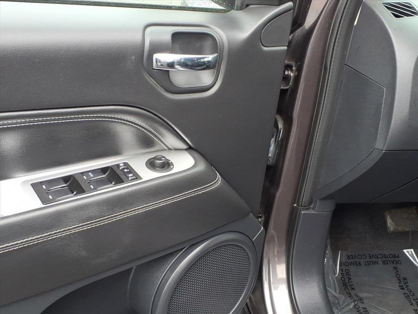 2015 Granite Crystal Metallic Clear Coat Jeep Compass Latitude (1C4NJDEBXFD) with an 2.4L 4 Cylinder Sequential-Port F.I. engine, Automatic transmission, located at 50 Eastern Blvd., Essex, MD, 21221, (410) 686-3444, 39.304367, -76.484947 - Photo#10