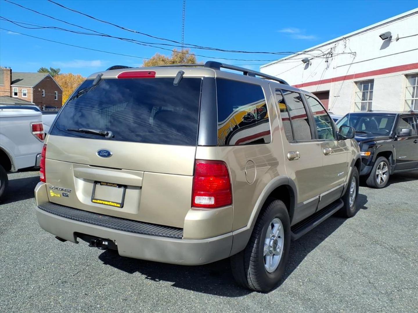 2002 Harvest Gold Clearcoat Metallic Ford Explorer XLT (1FMZU63EX2U) with an 4.0L 4.0L V6 210hp 254ft. lbs. Fuel Injected engine, 5-Speed Automatic transmission, located at 50 Eastern Blvd., Essex, MD, 21221, (410) 686-3444, 39.304367, -76.484947 - Photo#5