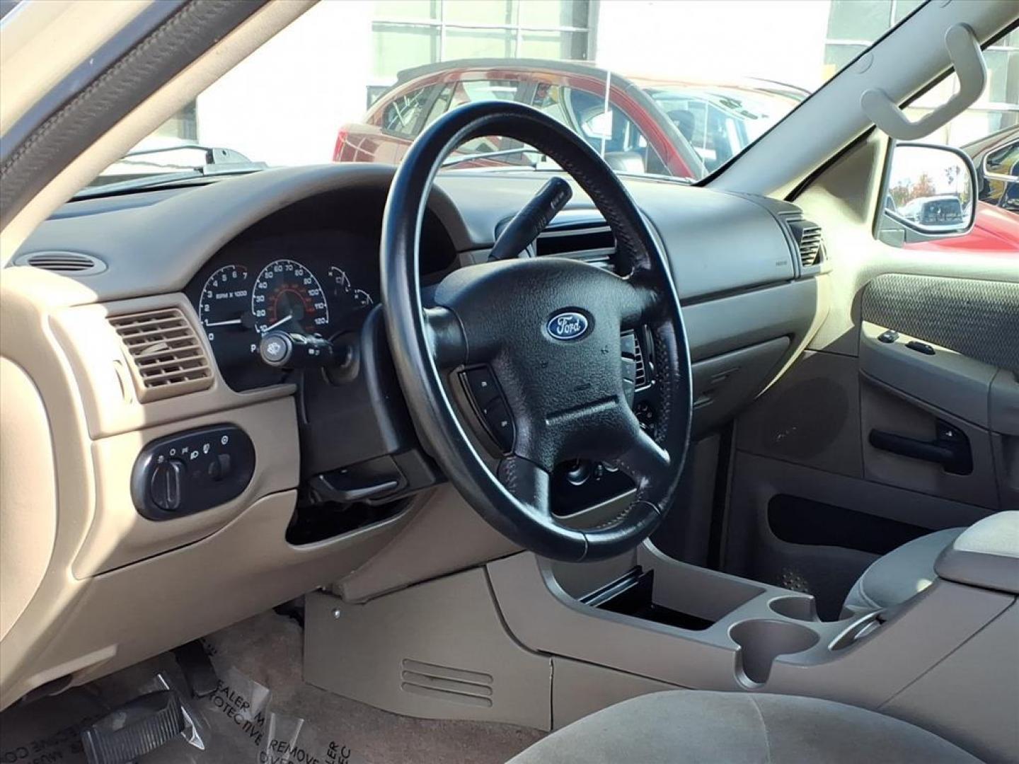 2002 Harvest Gold Clearcoat Metallic Ford Explorer XLT (1FMZU63EX2U) with an 4.0L 4.0L V6 210hp 254ft. lbs. Fuel Injected engine, 5-Speed Automatic transmission, located at 50 Eastern Blvd., Essex, MD, 21221, (410) 686-3444, 39.304367, -76.484947 - Photo#10