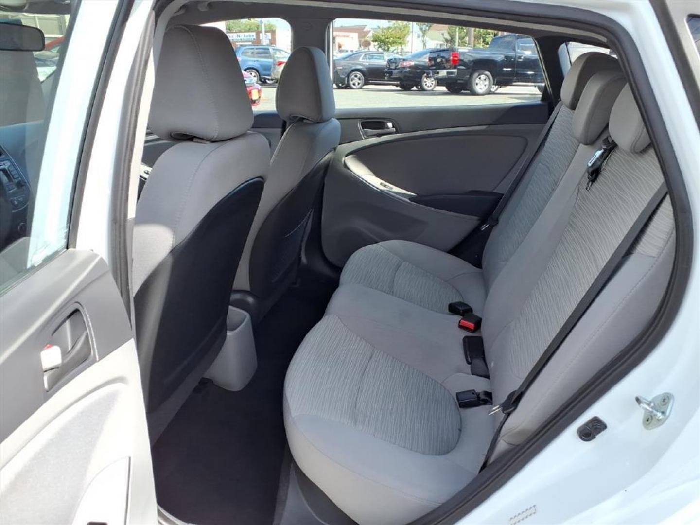 2017 Chalk White Hyundai ACCENT SE (KMHCT5AE6HU) with an 1.6L 4 Cylinder Fuel Injected engine, 4CYL transmission, located at 50 Eastern Blvd., Essex, MD, 21221, (410) 686-3444, 39.304367, -76.484947 - Photo#13