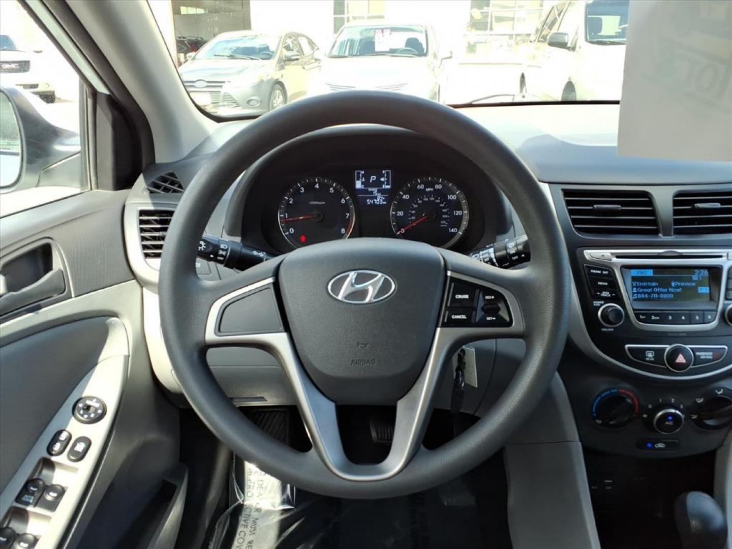 2017 Chalk White Hyundai ACCENT SE (KMHCT5AE6HU) with an 1.6L 4 Cylinder Fuel Injected engine, 4CYL transmission, located at 50 Eastern Blvd., Essex, MD, 21221, (410) 686-3444, 39.304367, -76.484947 - Photo#14