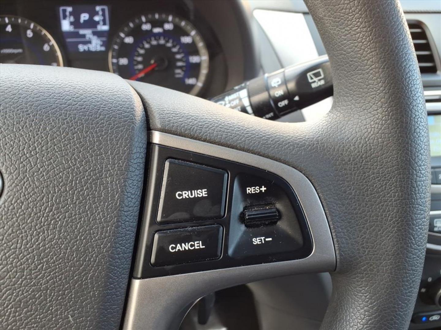 2017 Chalk White Hyundai ACCENT SE (KMHCT5AE6HU) with an 1.6L 4 Cylinder Fuel Injected engine, 4CYL transmission, located at 50 Eastern Blvd., Essex, MD, 21221, (410) 686-3444, 39.304367, -76.484947 - Photo#18