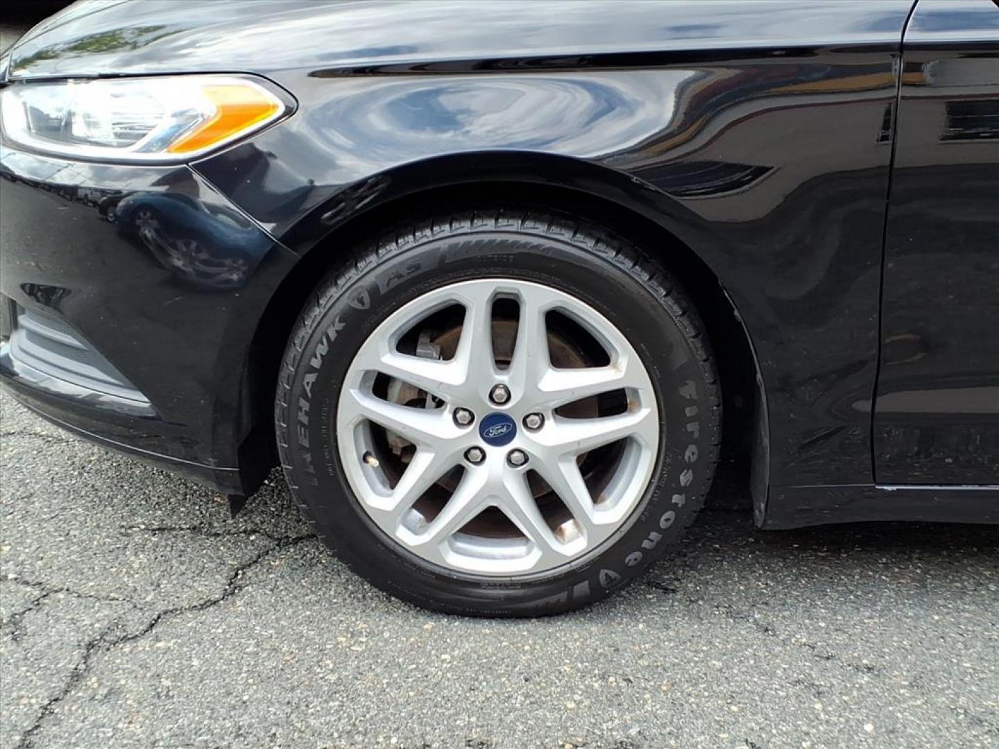 2016 Black Ford Fusion SE (3FA6P0H70GR) with an 2.5L 4 Cylinder Sequential-Port F.I. engine, 4CYL transmission, located at 50 Eastern Blvd., Essex, MD, 21221, (410) 686-3444, 39.304367, -76.484947 - Photo#8