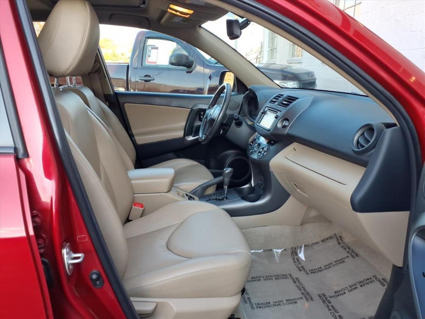 2012 Barcelona Red Metallic Toyota RAV4 Limited (2T3DF4DV6CW) with an 2.5L 4 Cylinder Sequential Fuel Injection engine, AT 4WD transmission, located at 50 Eastern Blvd., Essex, MD, 21221, (410) 686-3444, 39.304367, -76.484947 - Photo#17