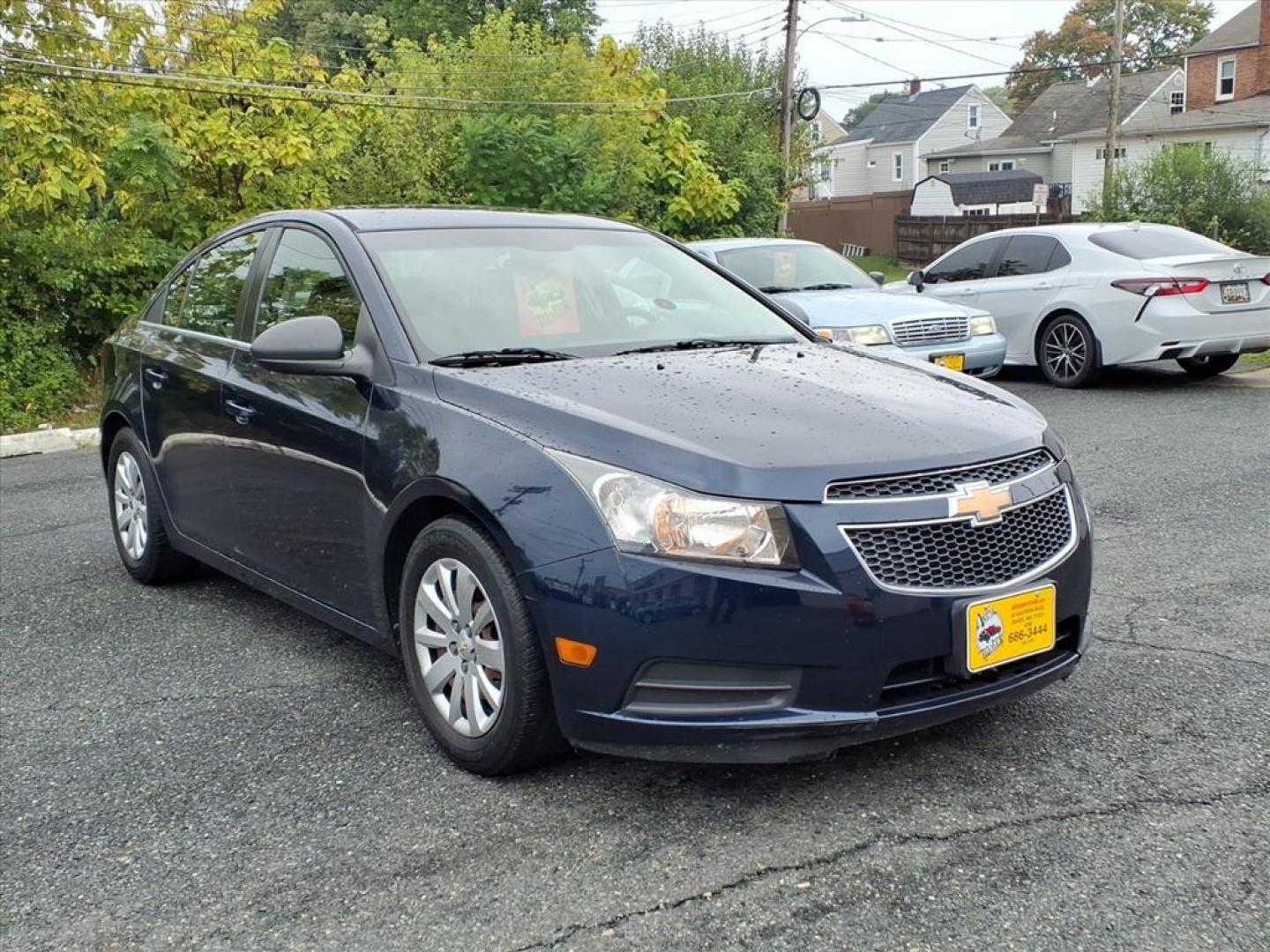 2011 Imperial Blue Metallic Chevrolet Cruze LS (1G1PC5SH3B7) with an 1.8L Ecotec 1.8L I4 136hp 123ft. lbs. Sequential-Port F.I. engine, 6-Speed Shiftable Automatic transmission, located at 50 Eastern Blvd., Essex, MD, 21221, (410) 686-3444, 39.304367, -76.484947 - Photo#6